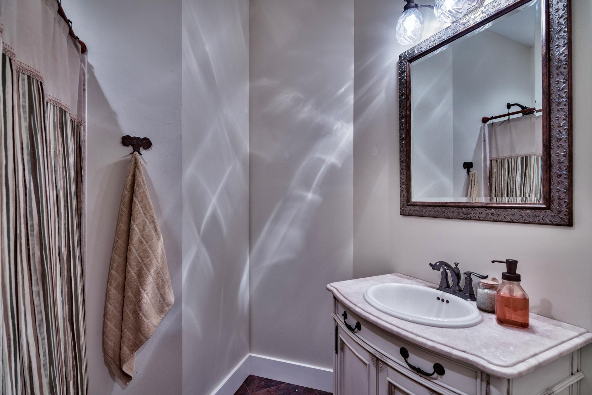 BAYOU POINT - Residential