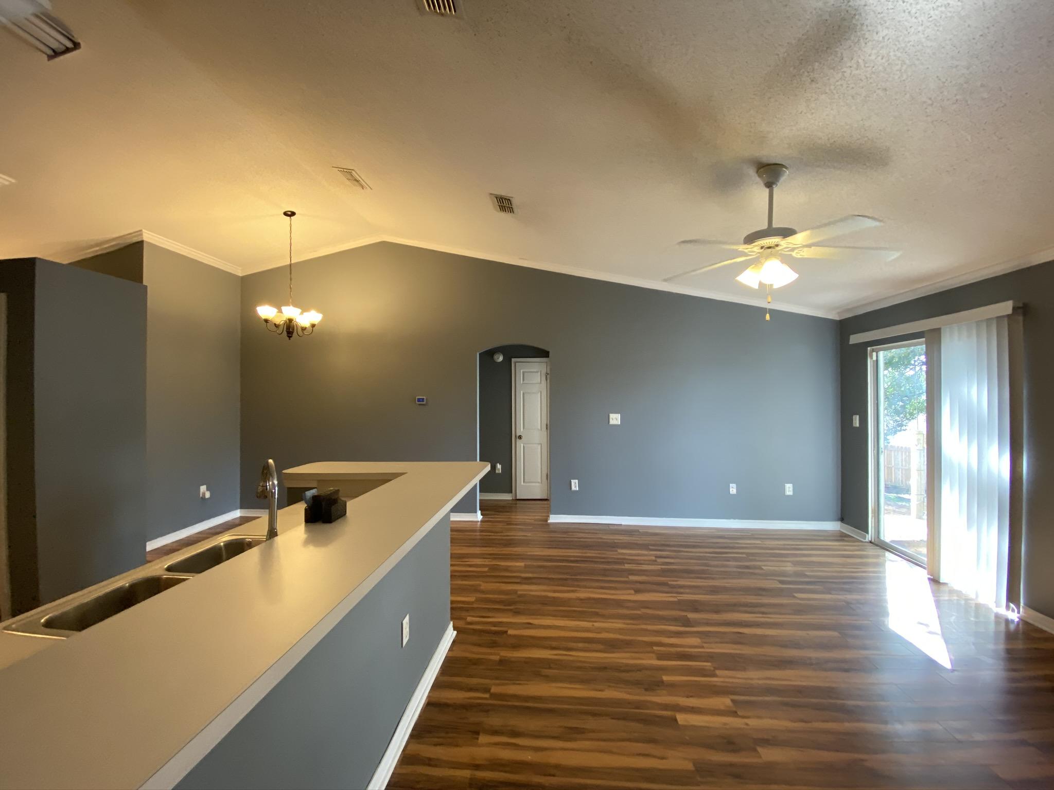 RIDGE CREST PH I - Residential