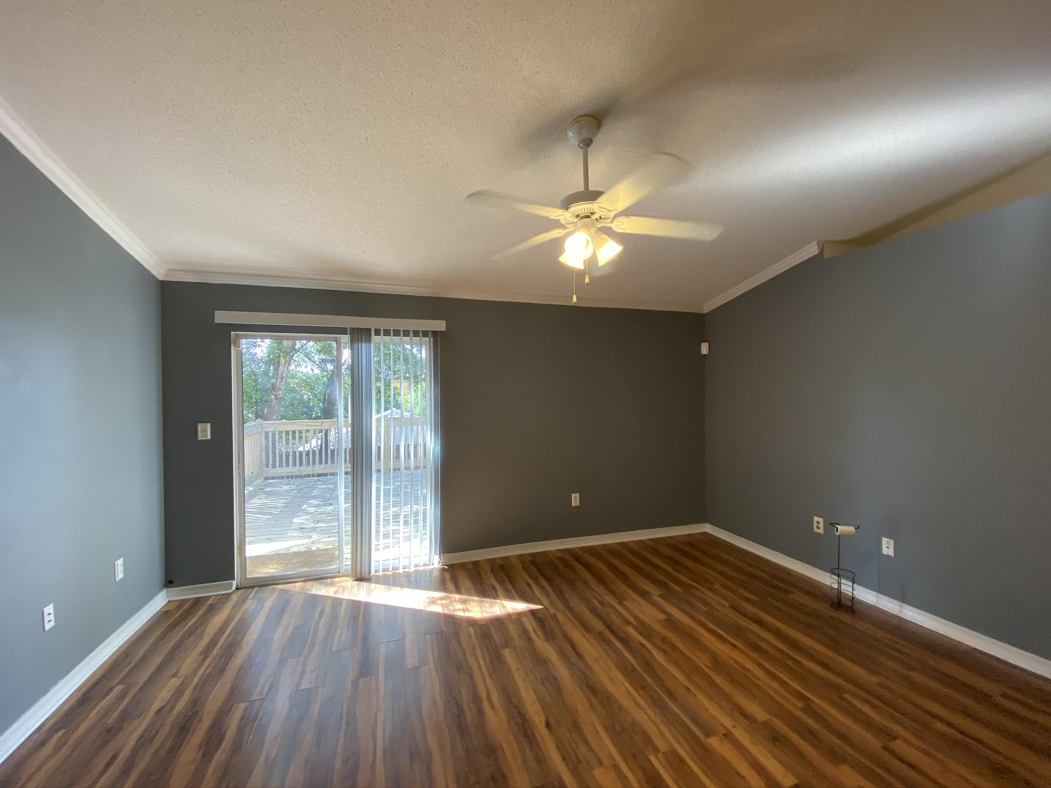 RIDGE CREST PH I - Residential