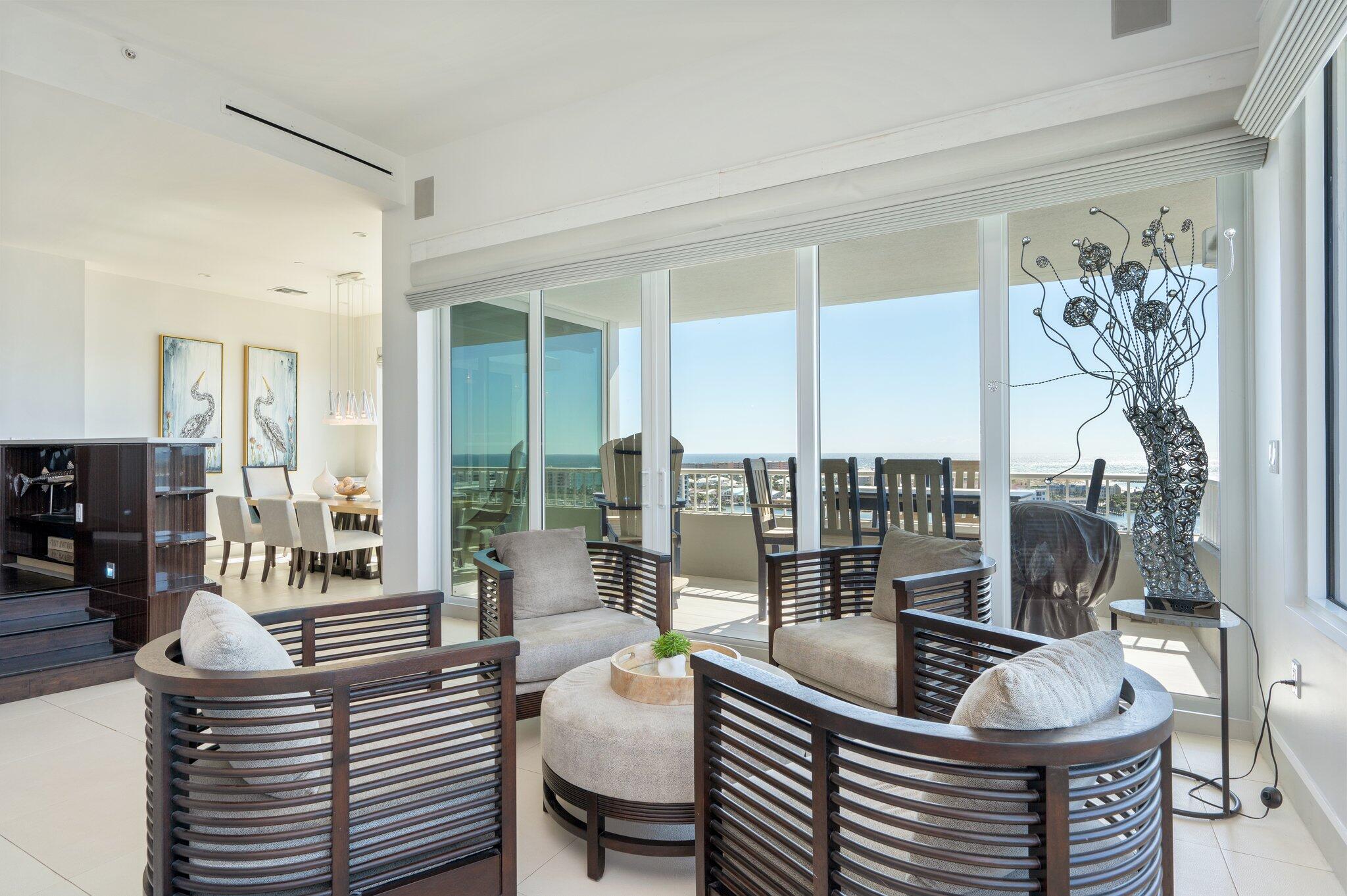DESTIN YACHT CLUB - Residential