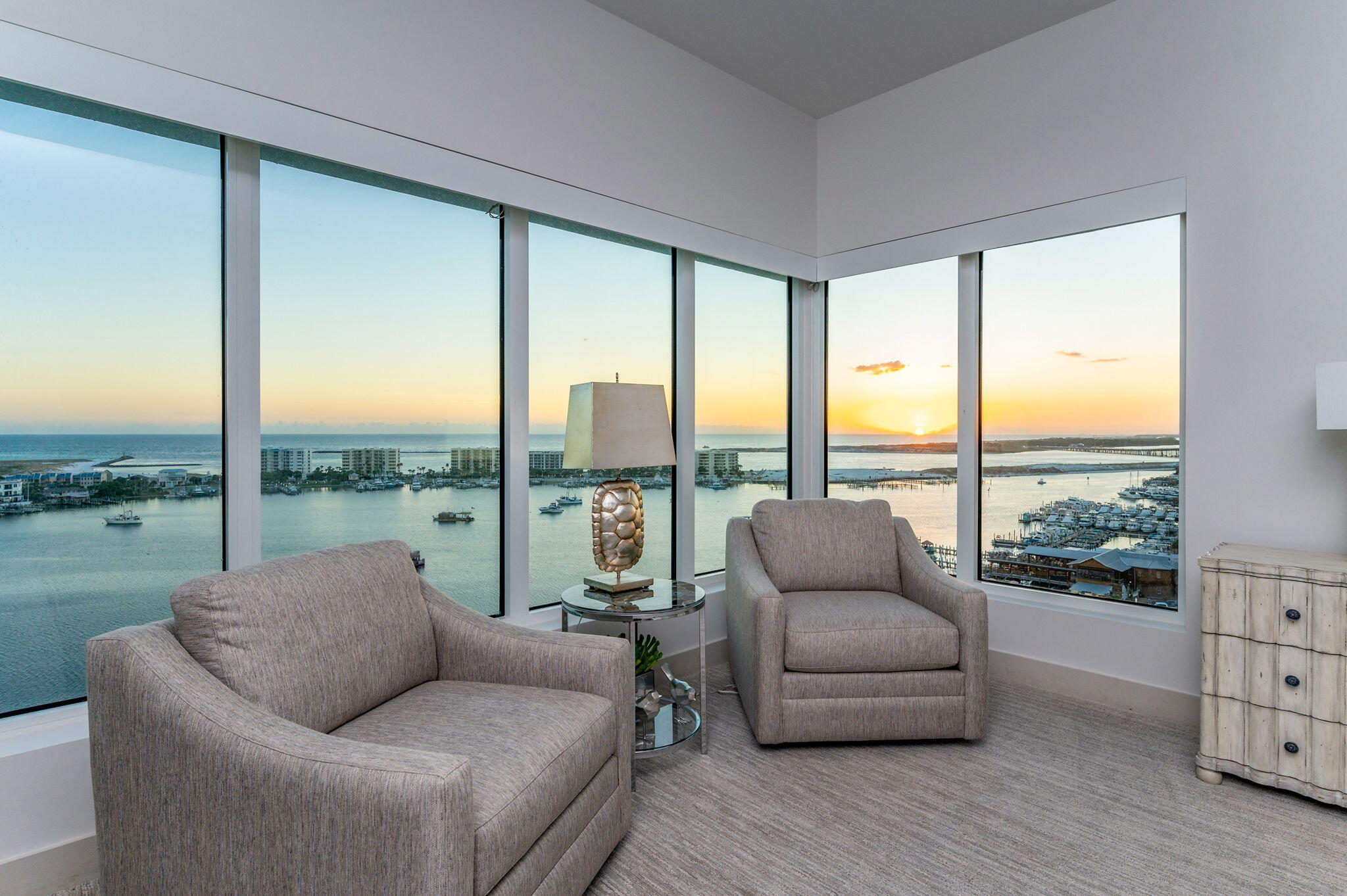 DESTIN YACHT CLUB - Residential