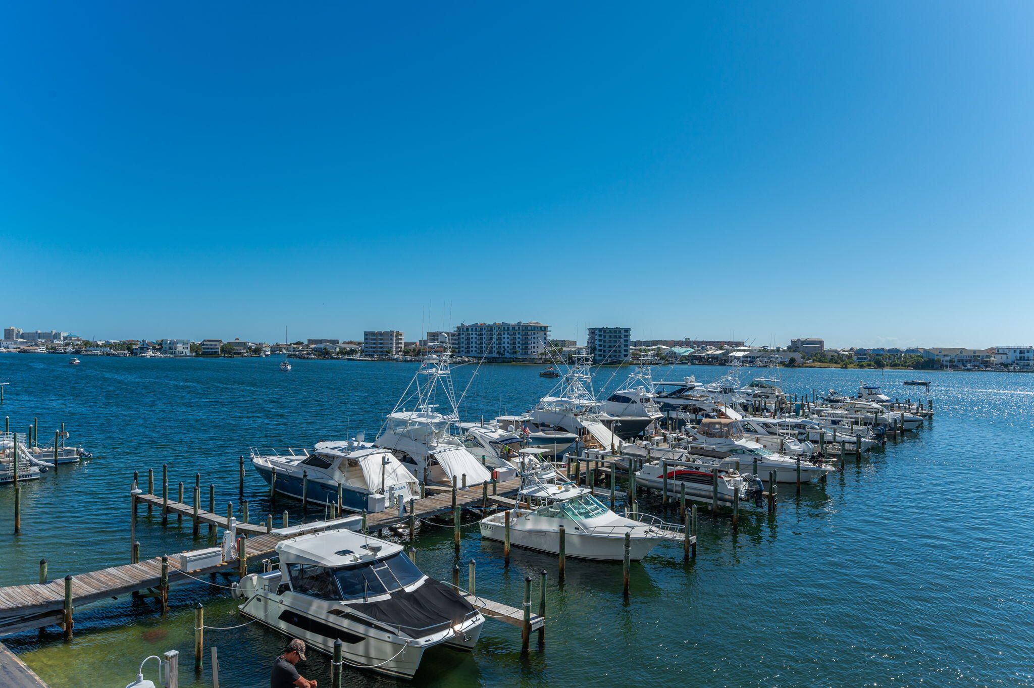 DESTIN YACHT CLUB - Residential