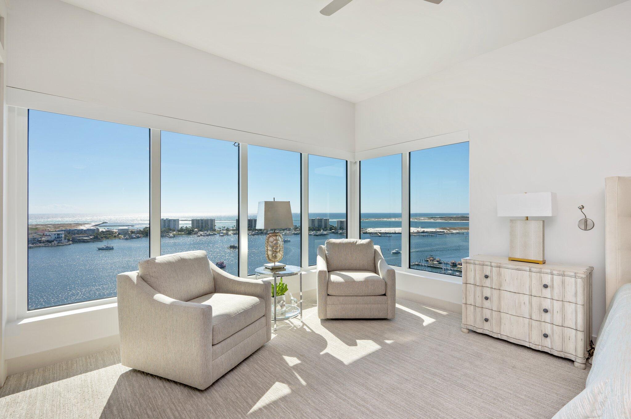 DESTIN YACHT CLUB - Residential
