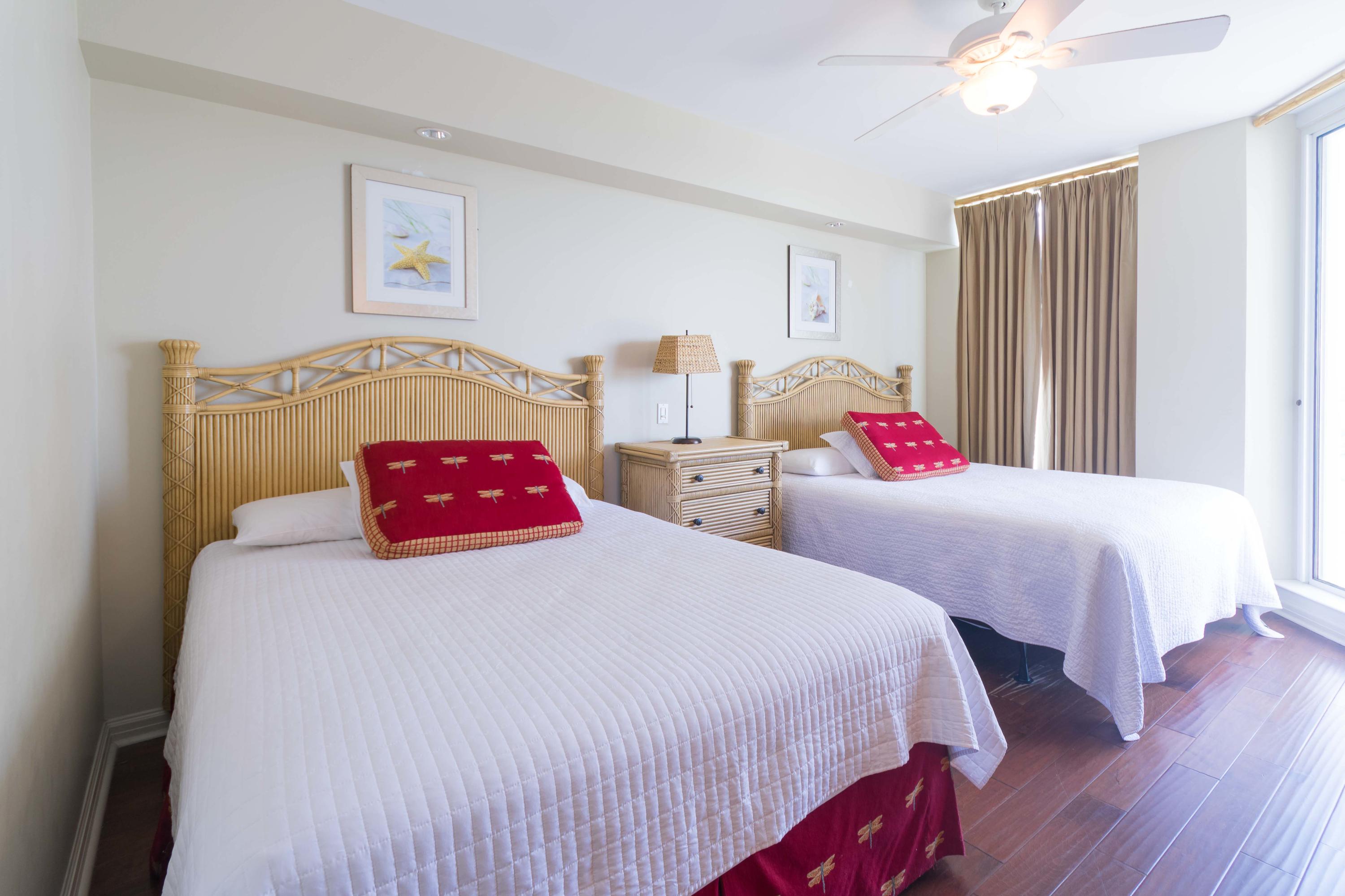 ST. MAARTEN AT SILVER SHELLS - Residential