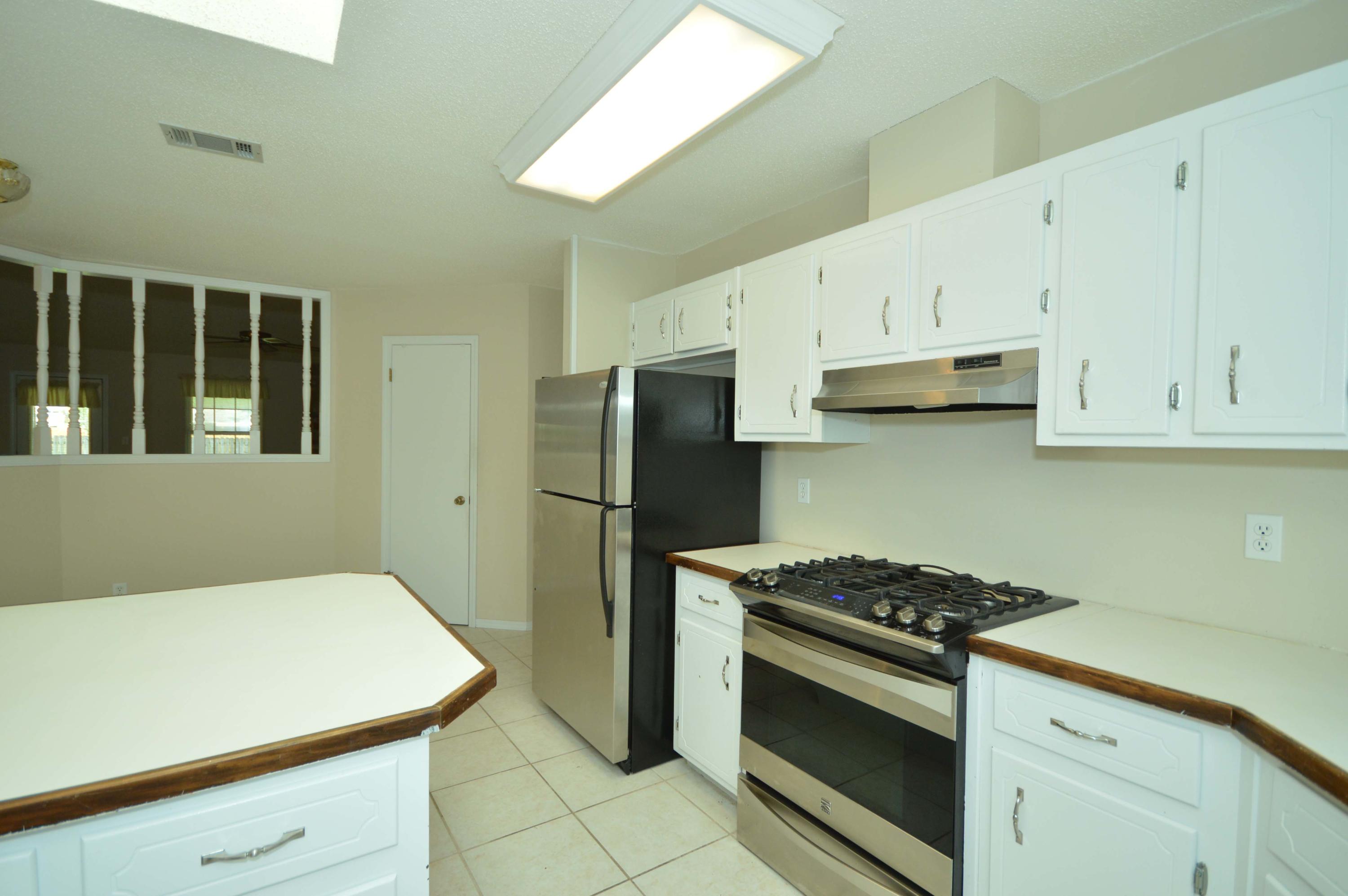 PINE LAKE ESTATES - Residential