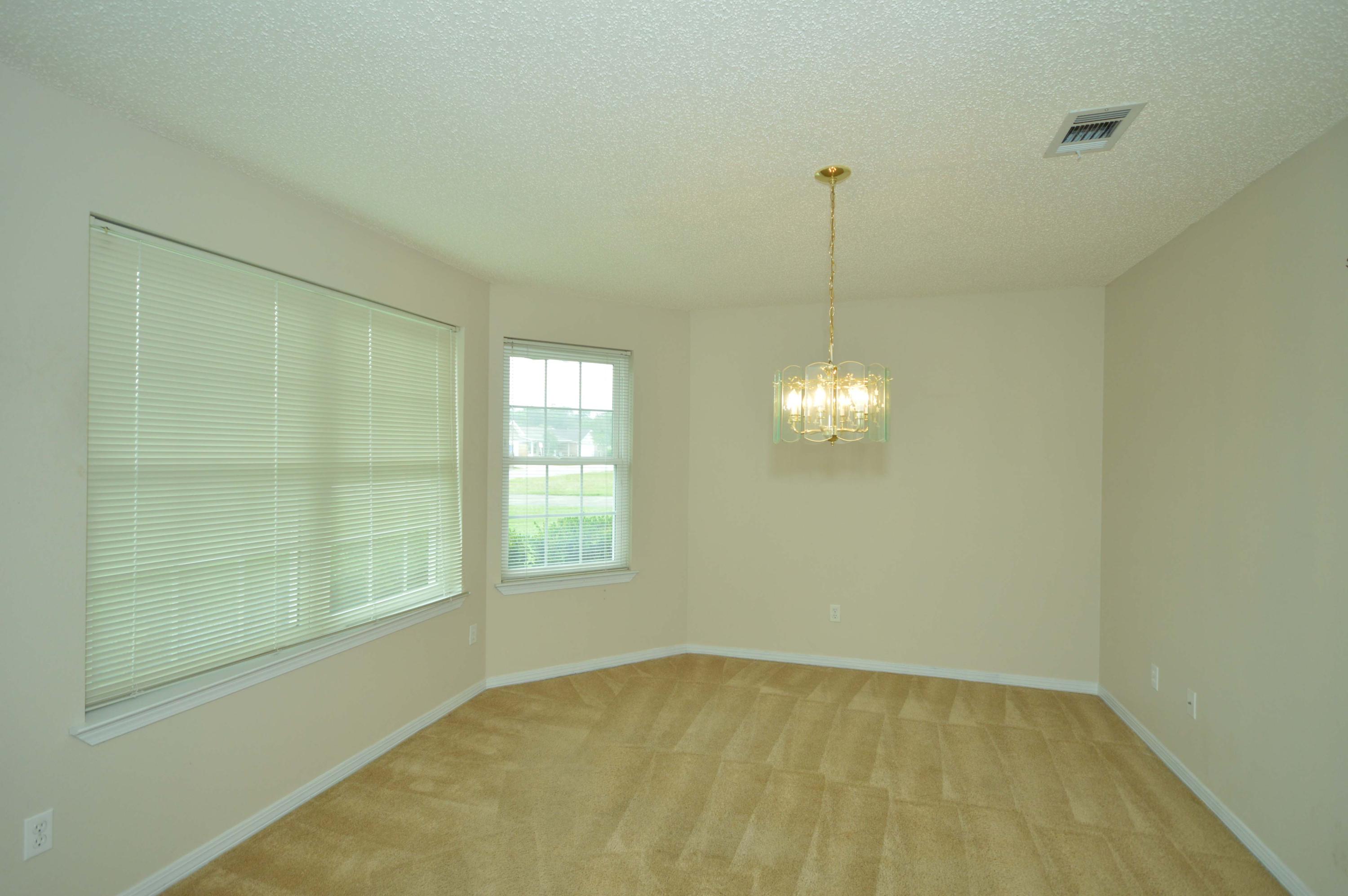 PINE LAKE ESTATES - Residential