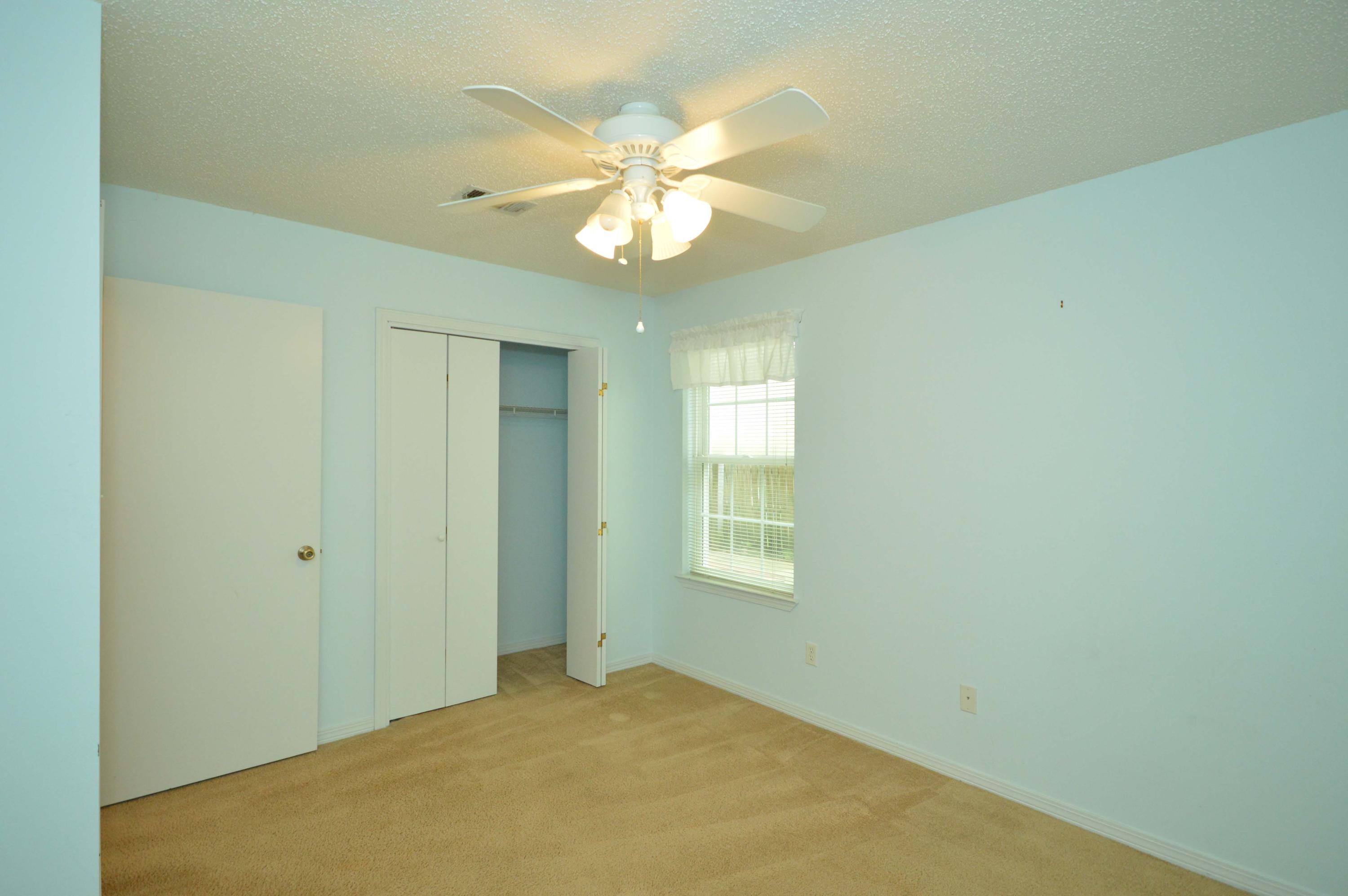 PINE LAKE ESTATES - Residential