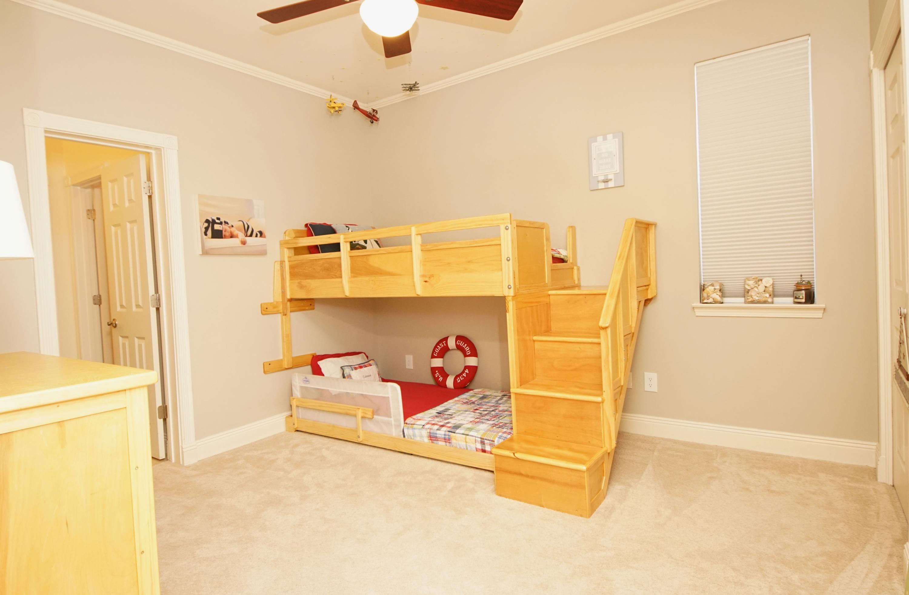 EMERALD BAY PH 1A - Residential