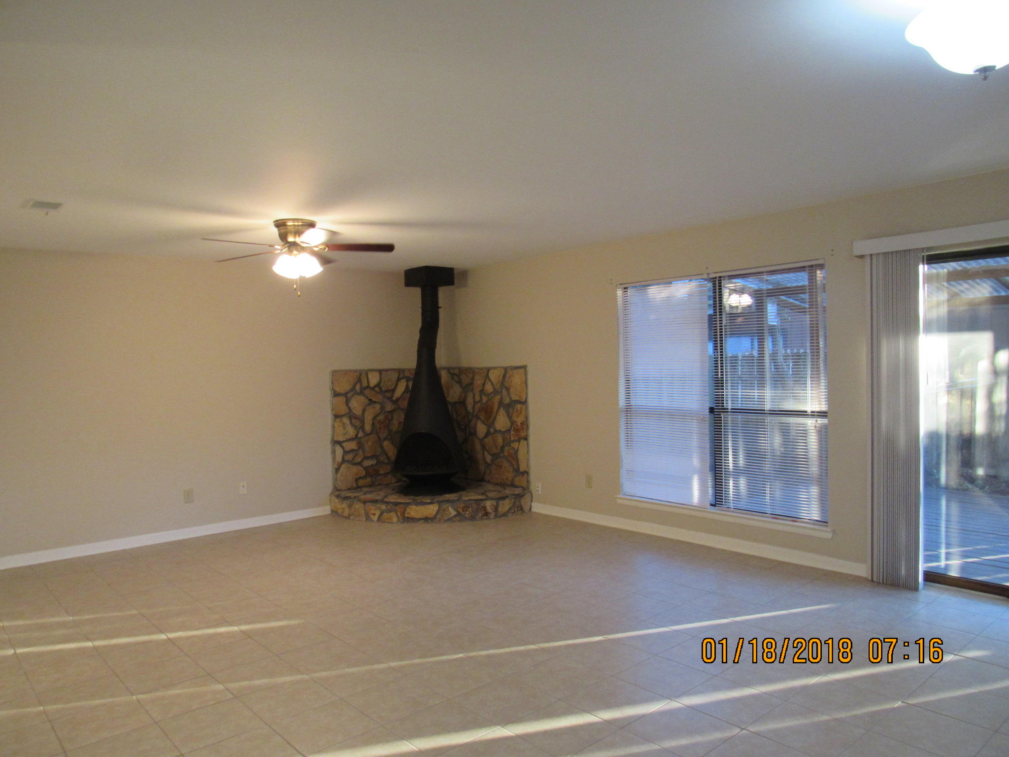 WHISPERING OAKS - Residential Lease