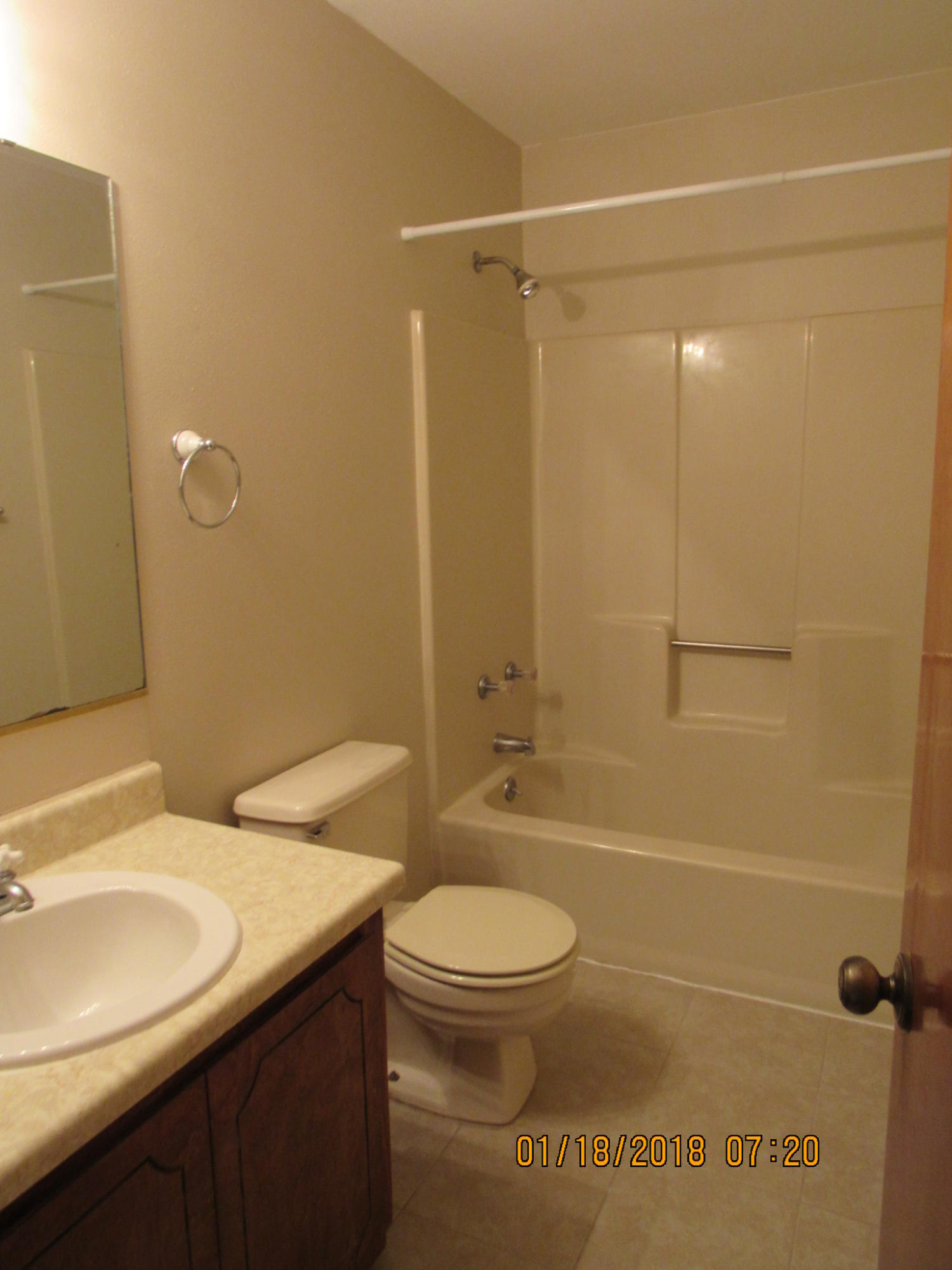 WHISPERING OAKS - Residential Lease