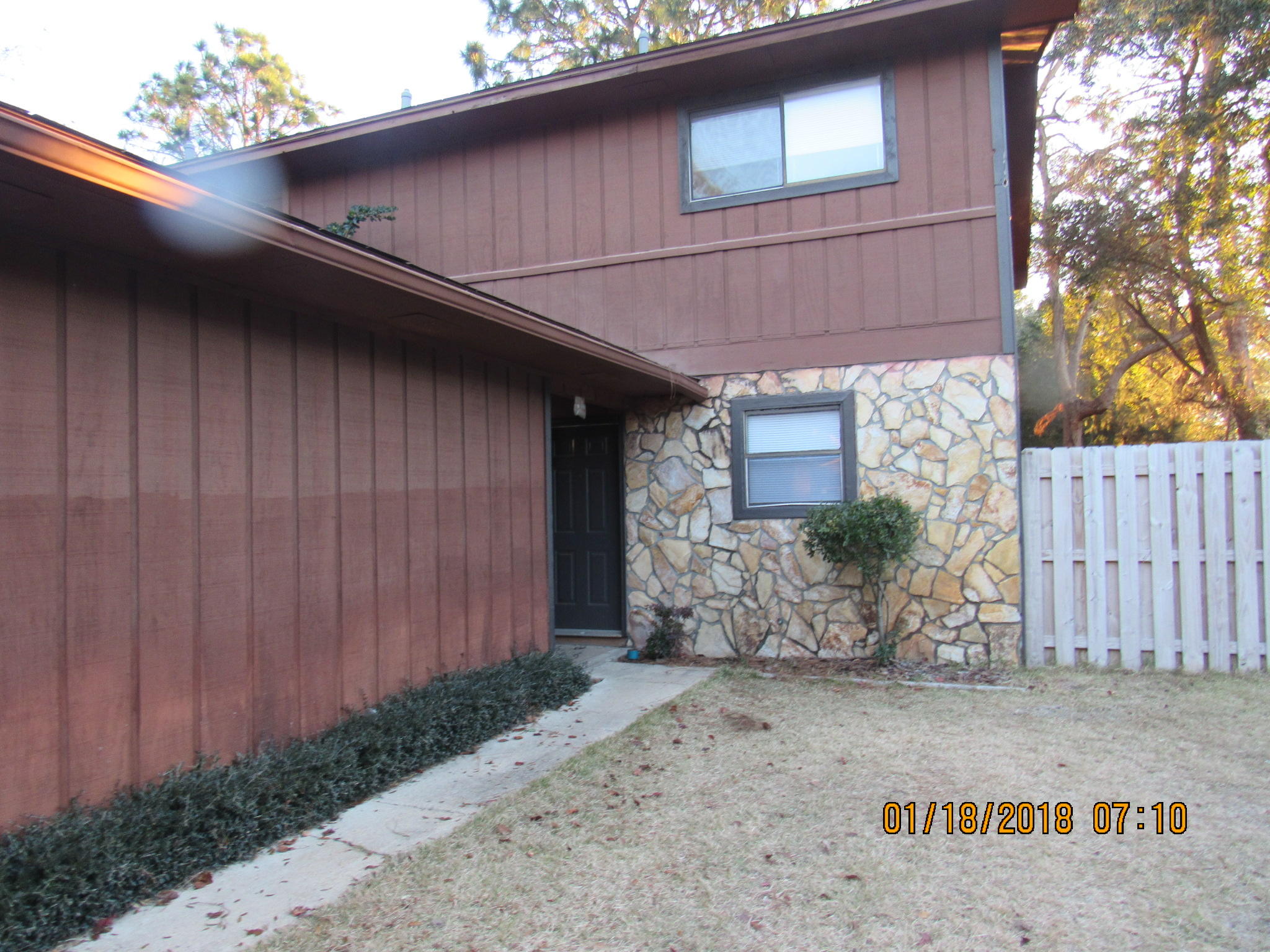 WHISPERING OAKS - Residential Lease