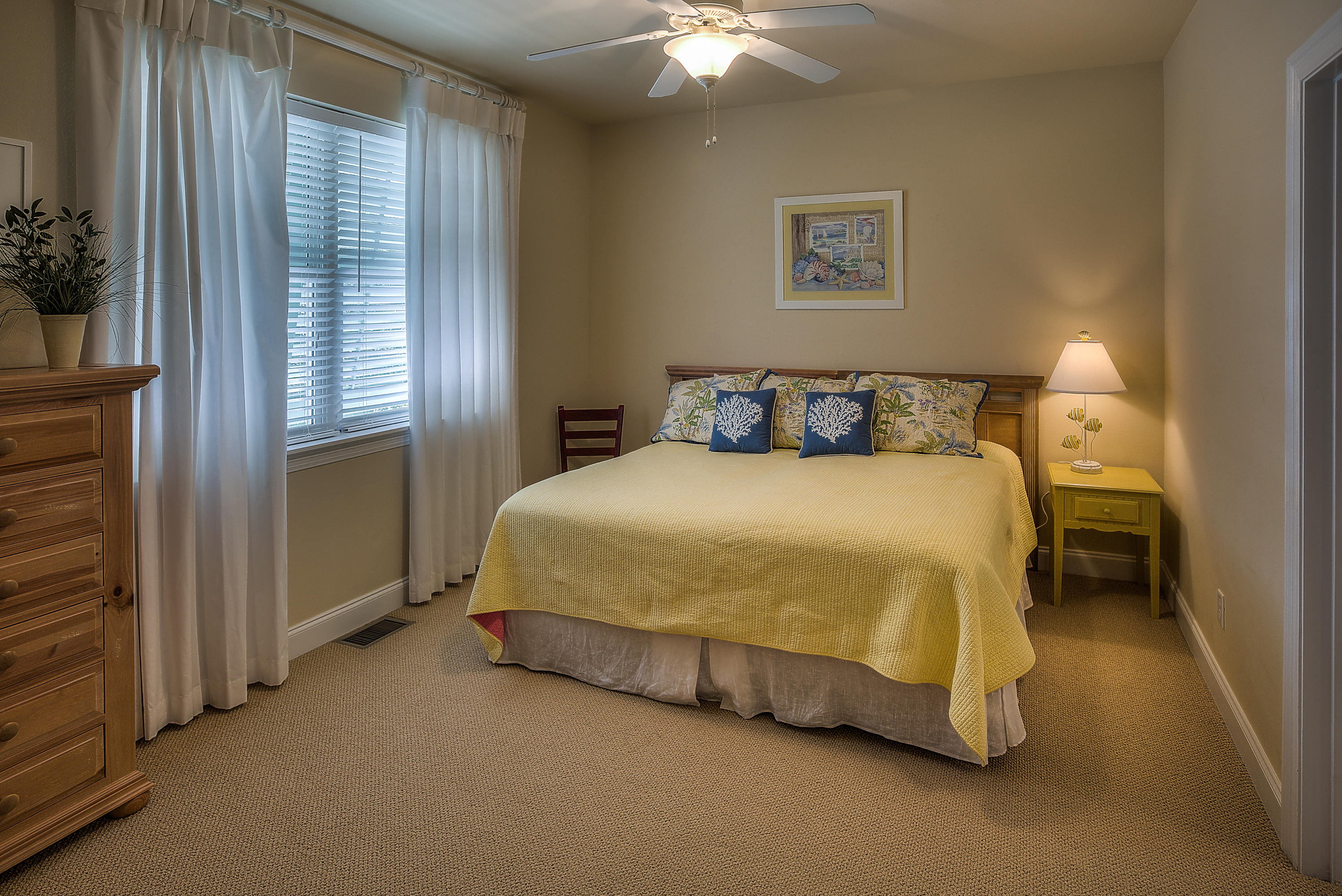 SEAGROVE VILLAGE 7TH ADD - Residential