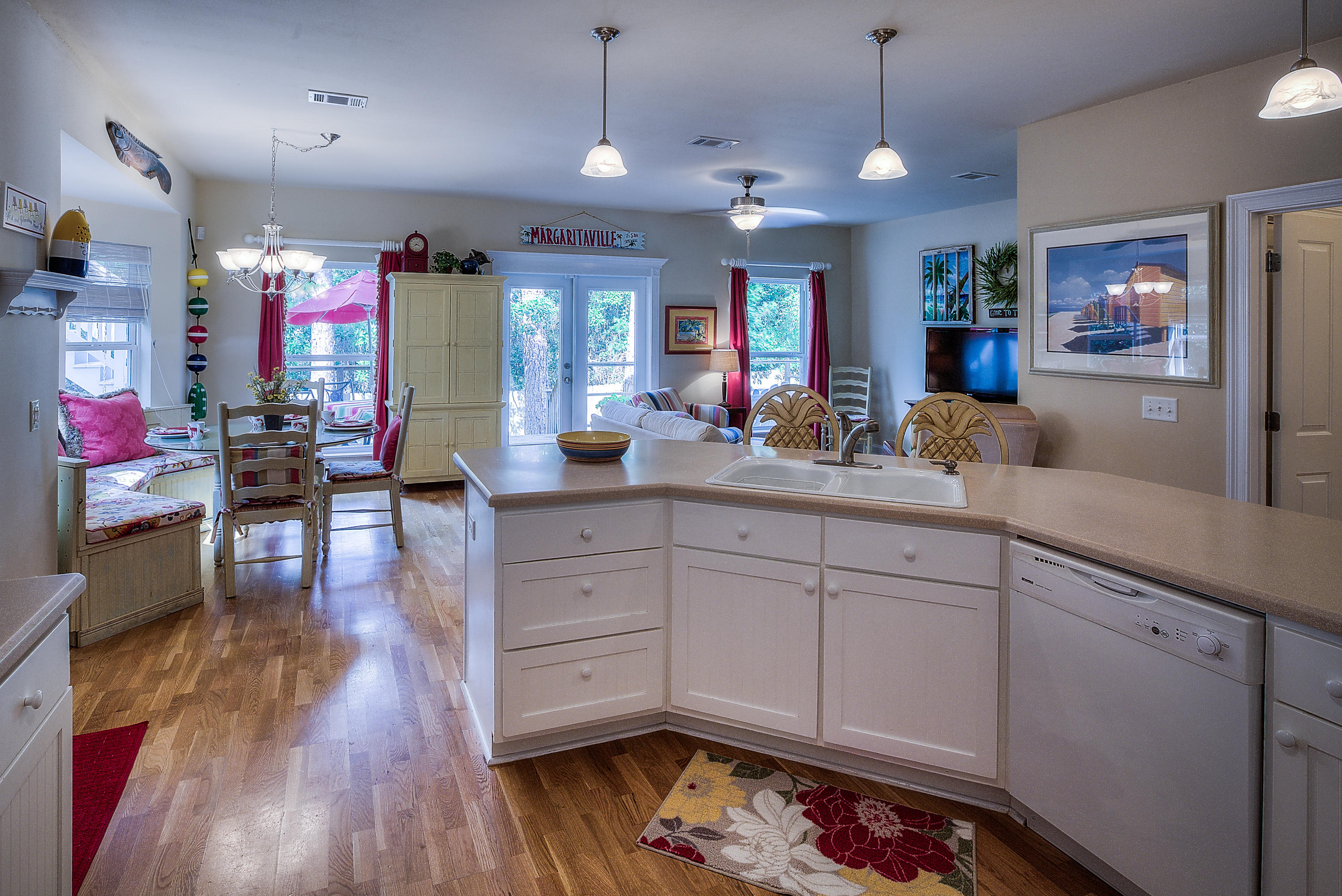 SEAGROVE VILLAGE 7TH ADD - Residential