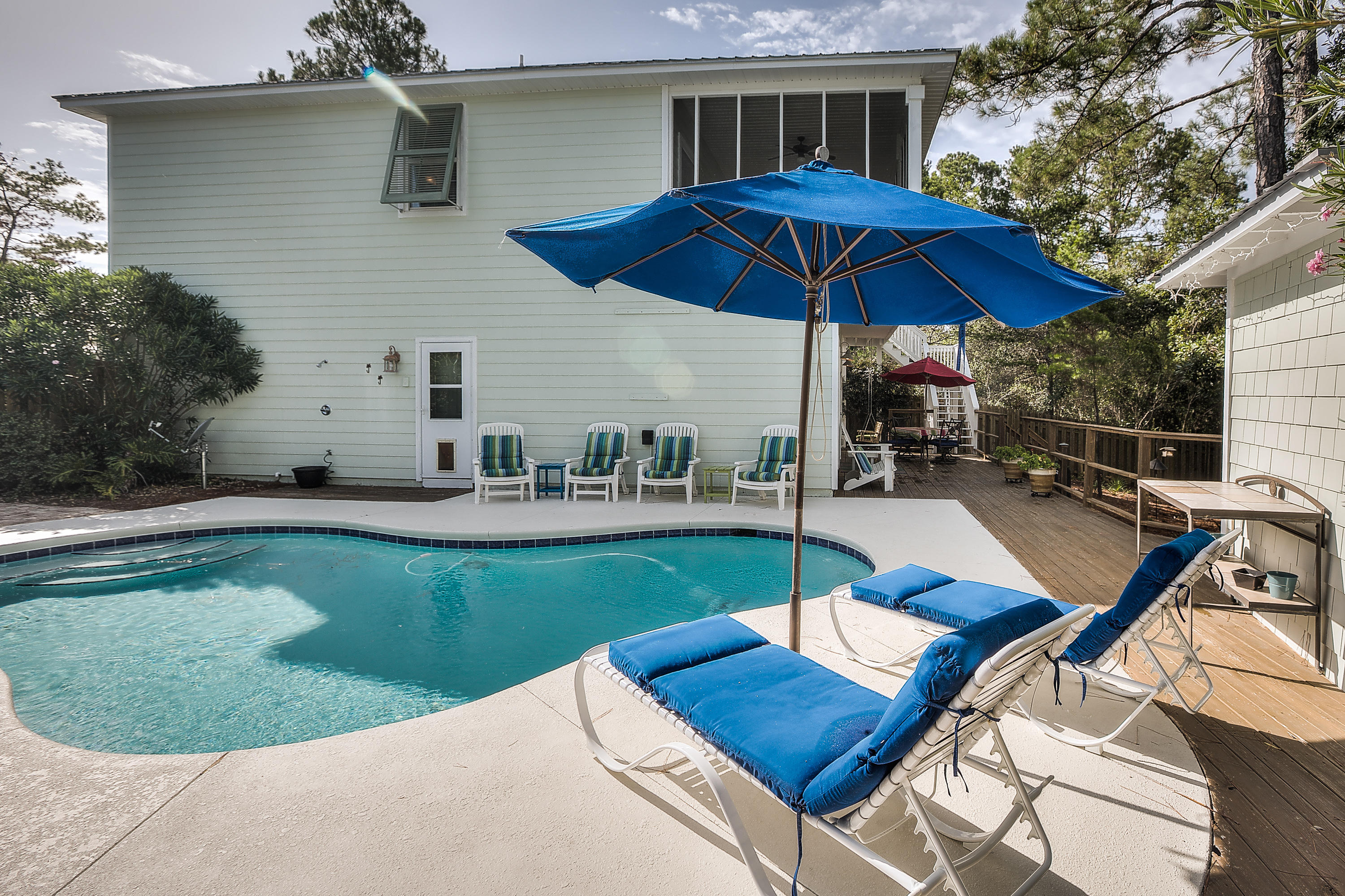 SEAGROVE VILLAGE 7TH ADD - Residential