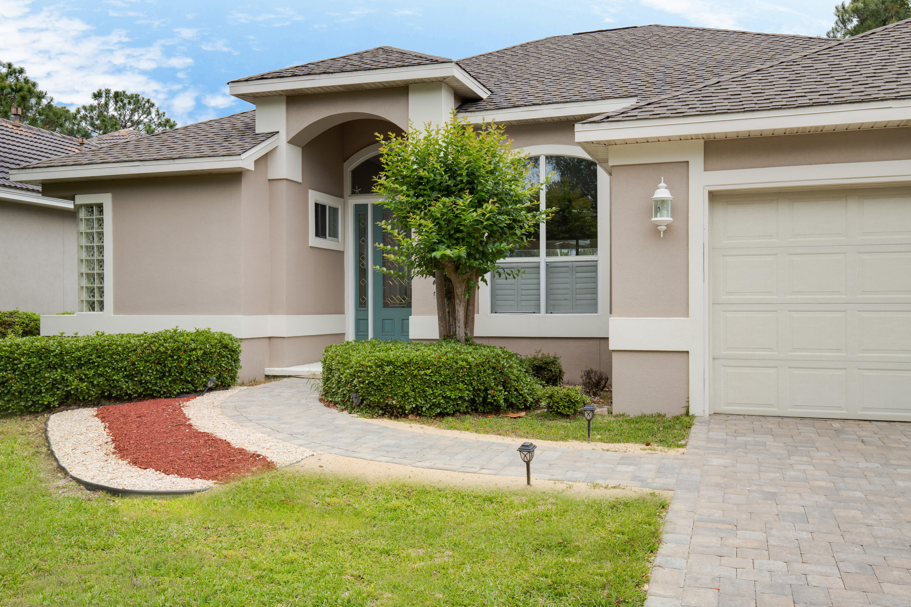 EMERALD LAKES PH 2 - Residential