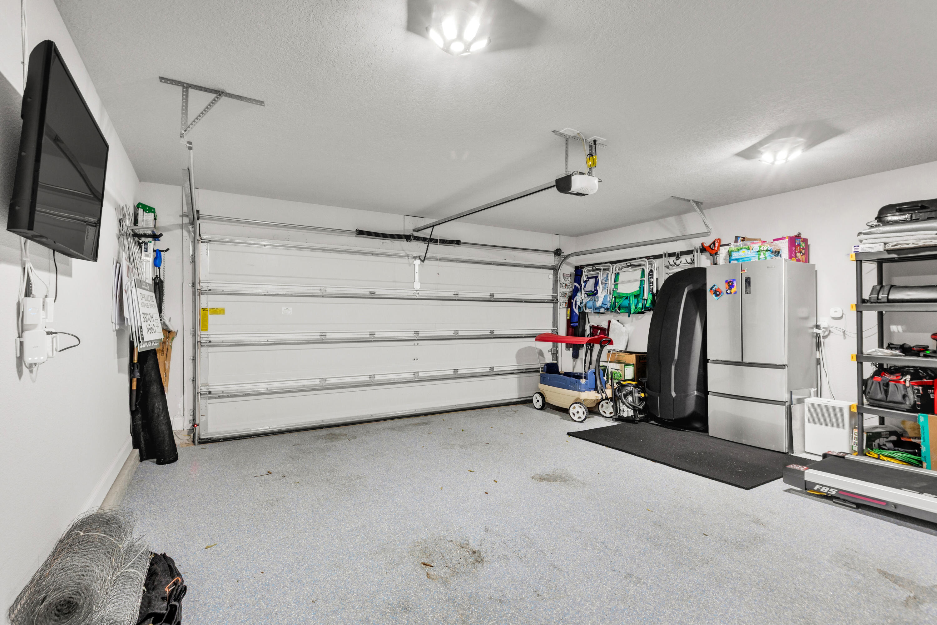 FOREST HEIGHTS - Residential Lease