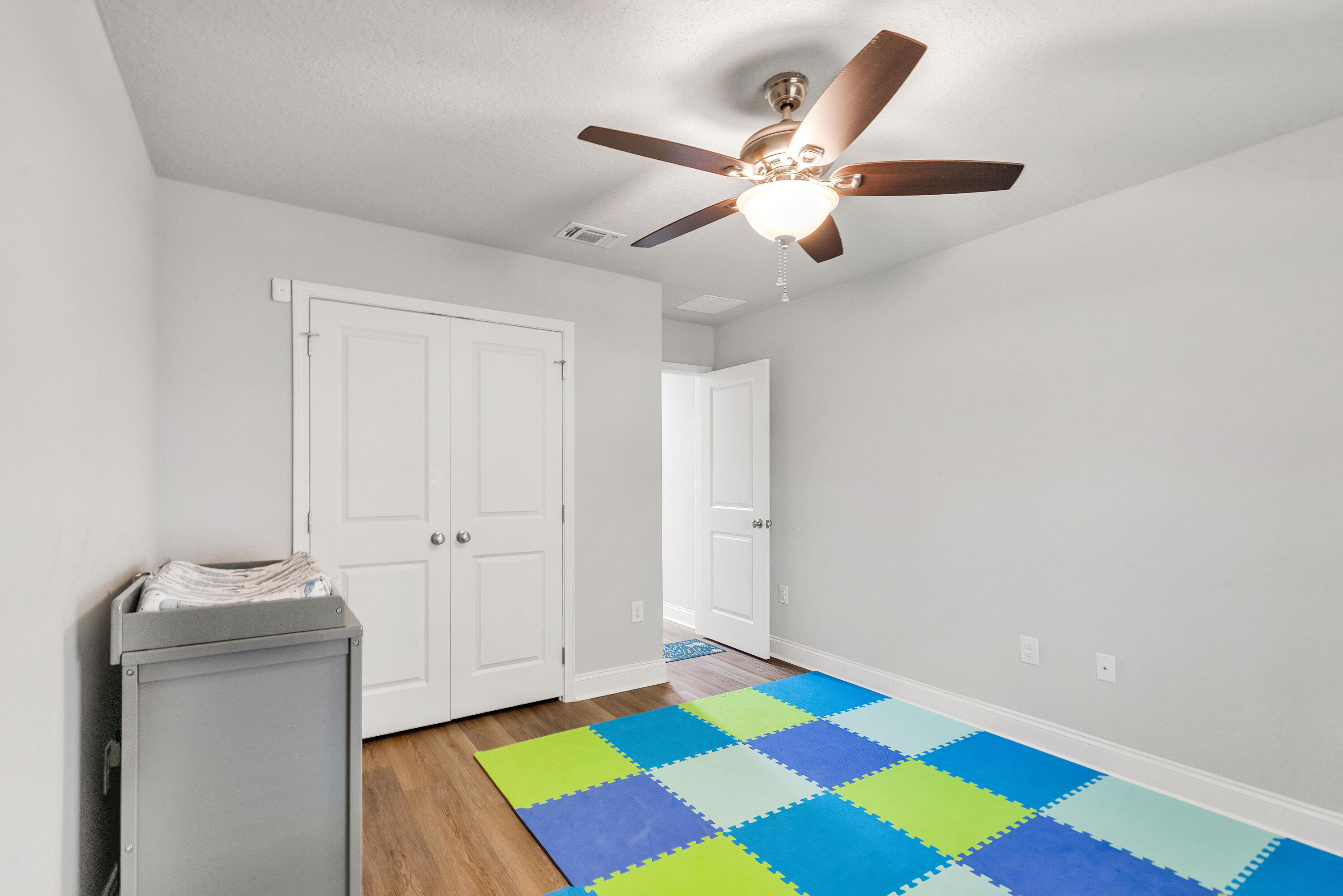 FOREST HEIGHTS - Residential Lease