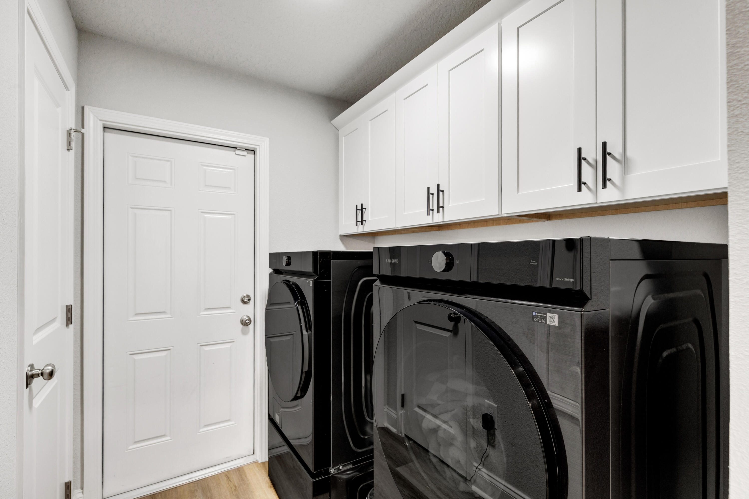 FOREST HEIGHTS - Residential Lease