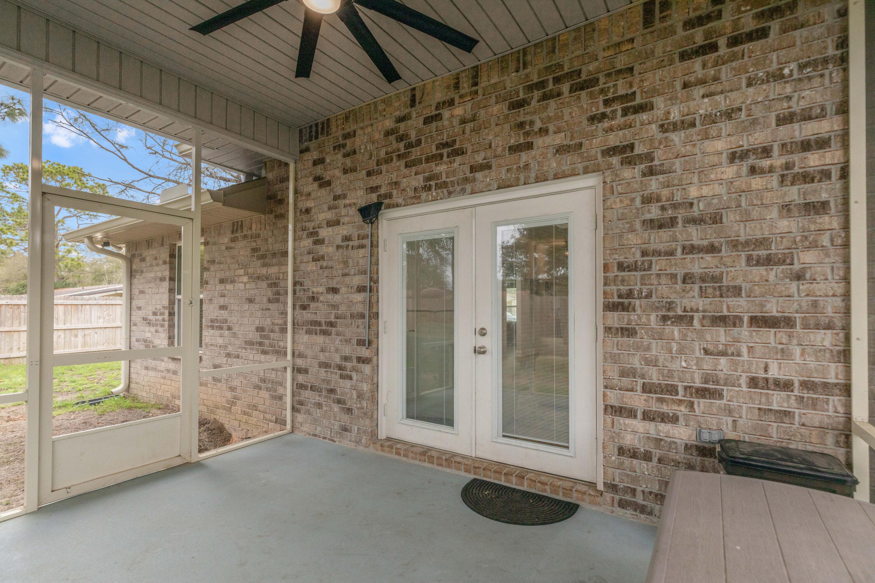 FOREST HEIGHTS - Residential Lease