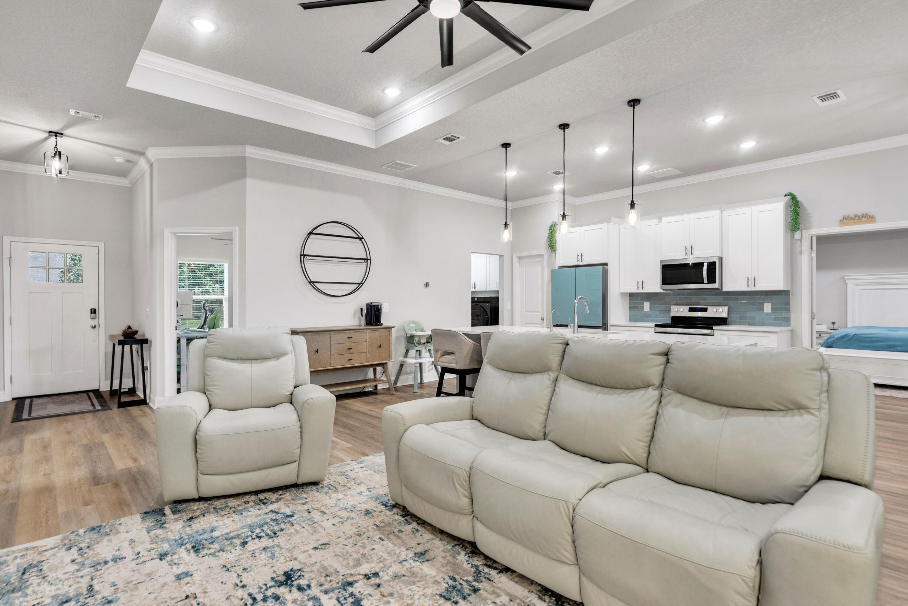 FOREST HEIGHTS - Residential Lease