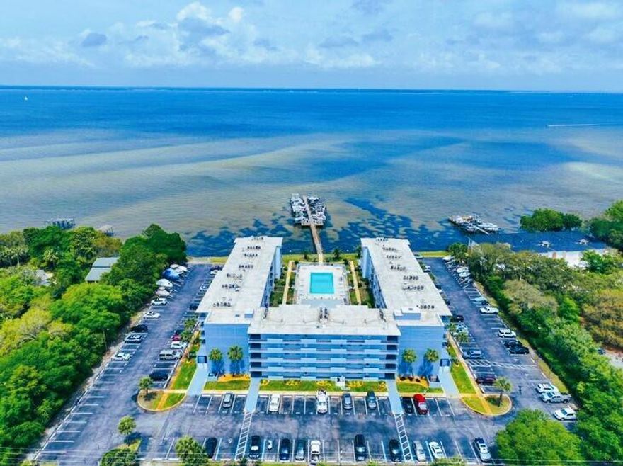 Waterfront condo with Bayview for amazing sunsets.   Enjoy sitting by the pool or fishing off the dock.   This a freshly painted home with 2 bedrooms, 2 bathrooms.   Contact the owner for more details, 850-240-0467.
