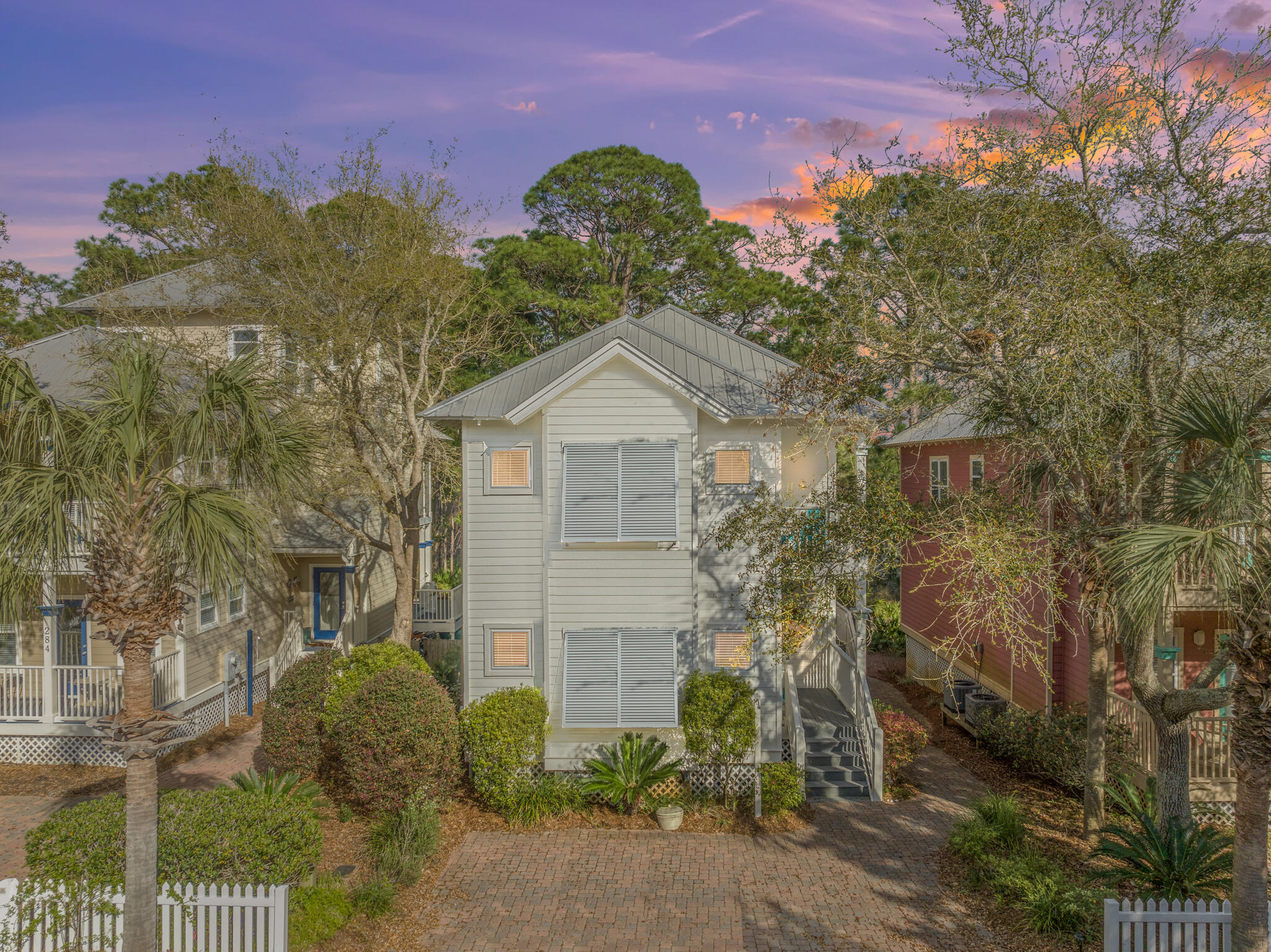 OLD FLORIDA VILLAGE - Residential