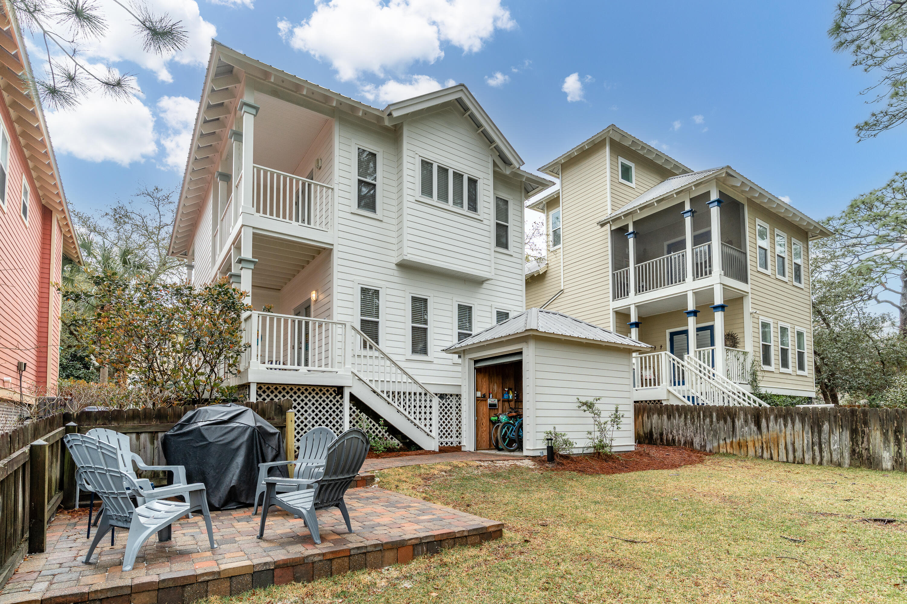 OLD FLORIDA VILLAGE - Residential