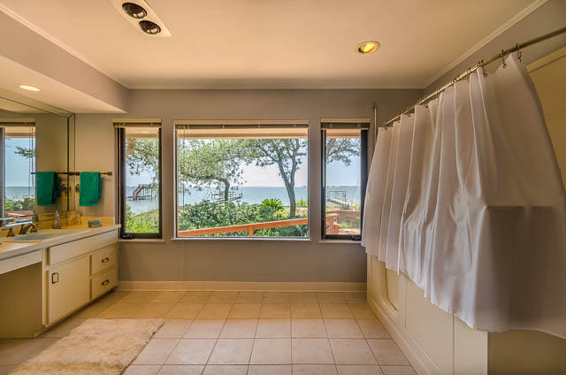 WYNNEHAVEN BEACH ESTATES - Residential