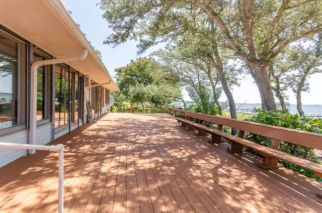 WYNNEHAVEN BEACH ESTATES - Residential