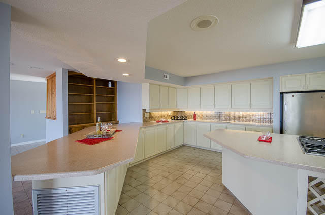 WYNNEHAVEN BEACH ESTATES - Residential