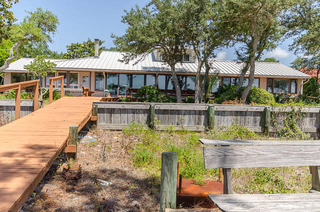 WYNNEHAVEN BEACH ESTATES - Residential