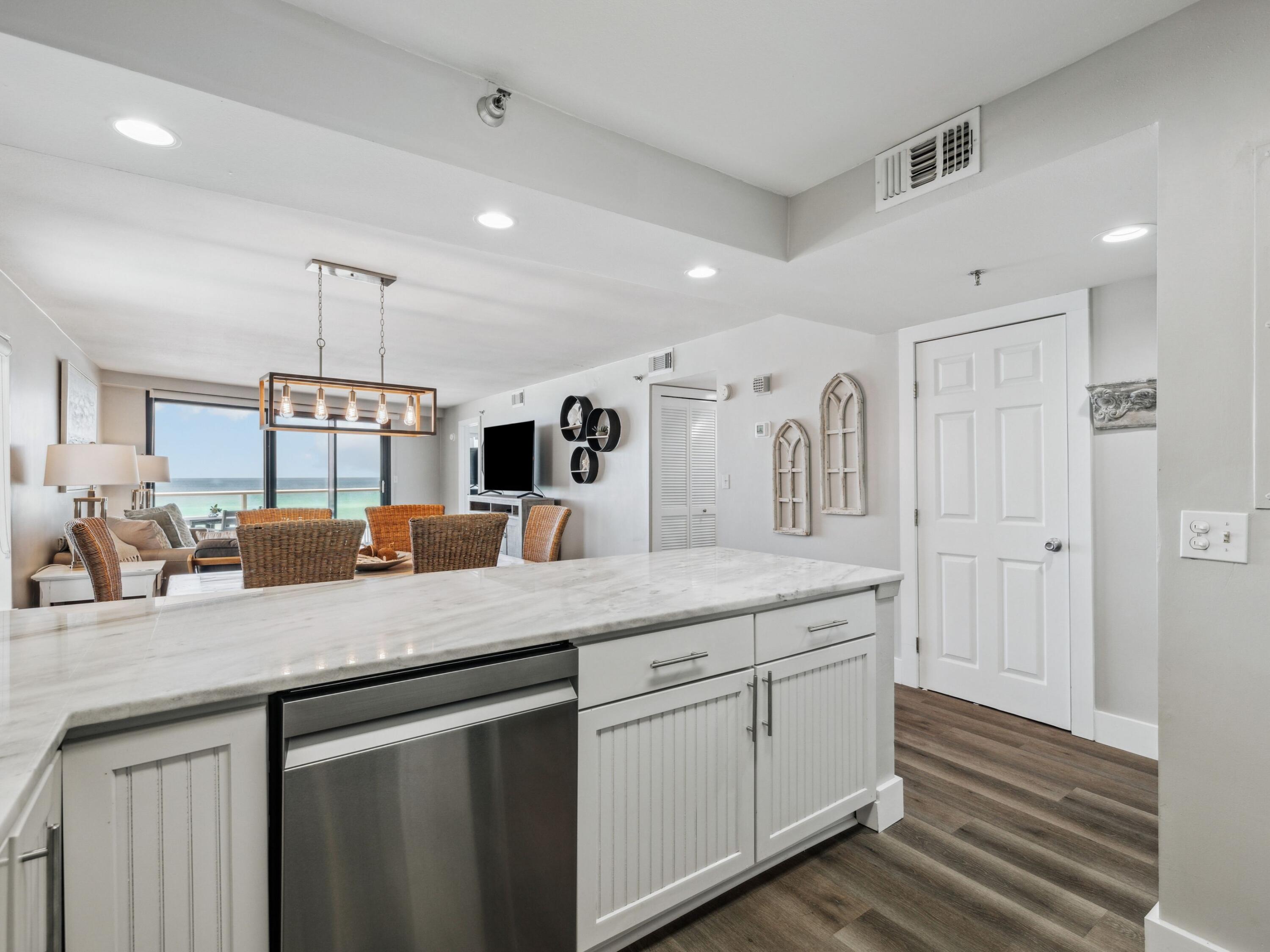 BEACHSIDE TWO - Residential