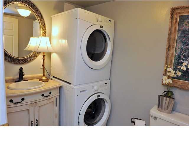 PINNACLE PORT - Residential