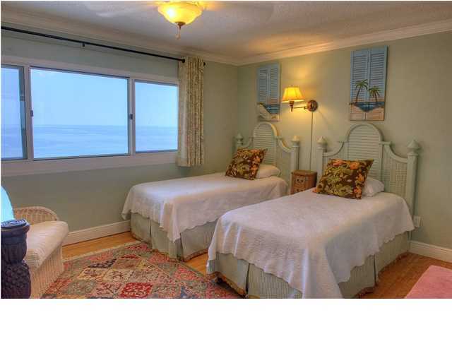 PINNACLE PORT - Residential