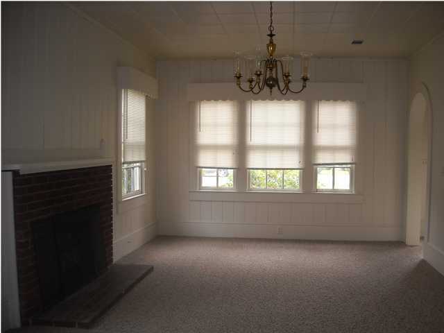 CRESTVIEW - Residential Lease