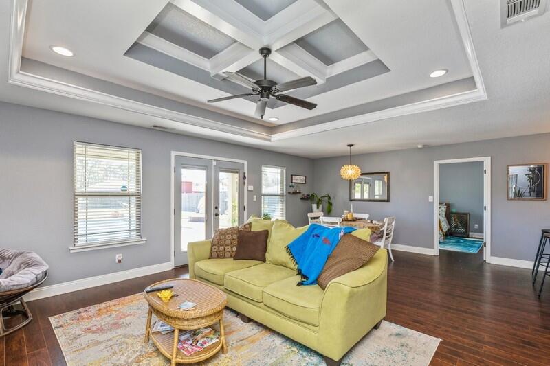 NAVARRE S/D 2ND ADDN - Residential