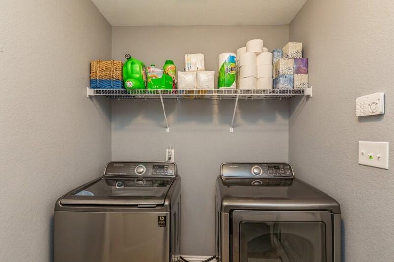 NAVARRE S/D 2ND ADDN - Residential