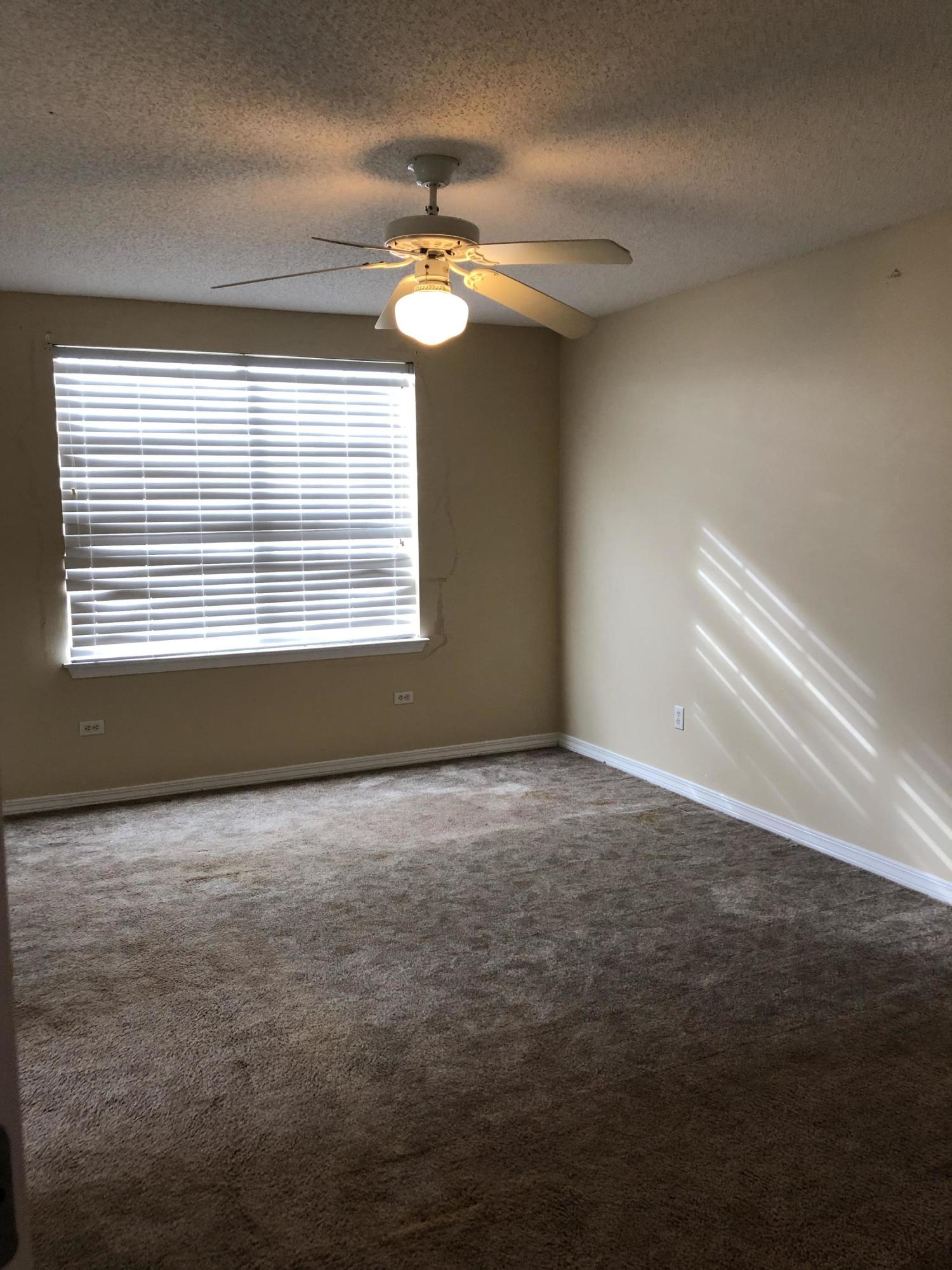 IVALEA GARDENS - Residential