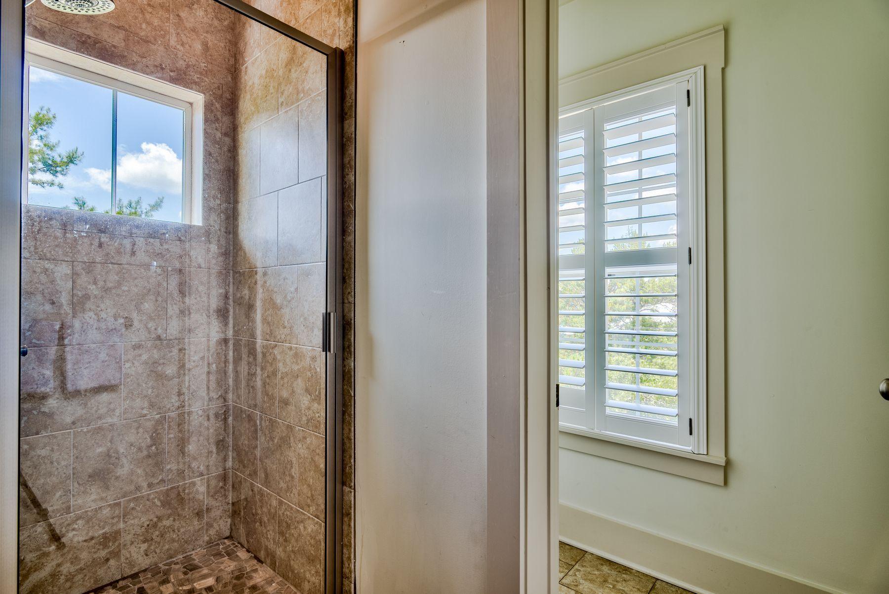 SEACREST BEACH PH 2 - Residential