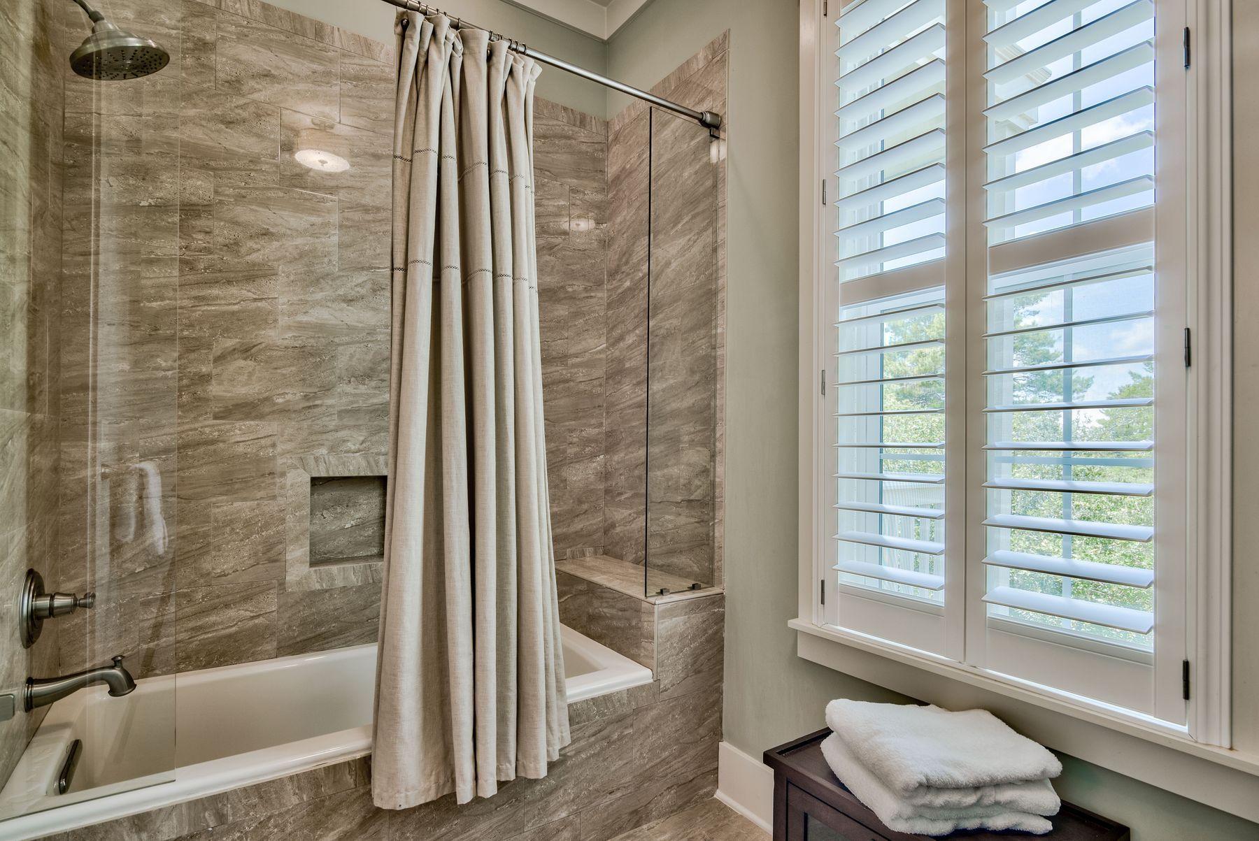 SEACREST BEACH PH 2 - Residential