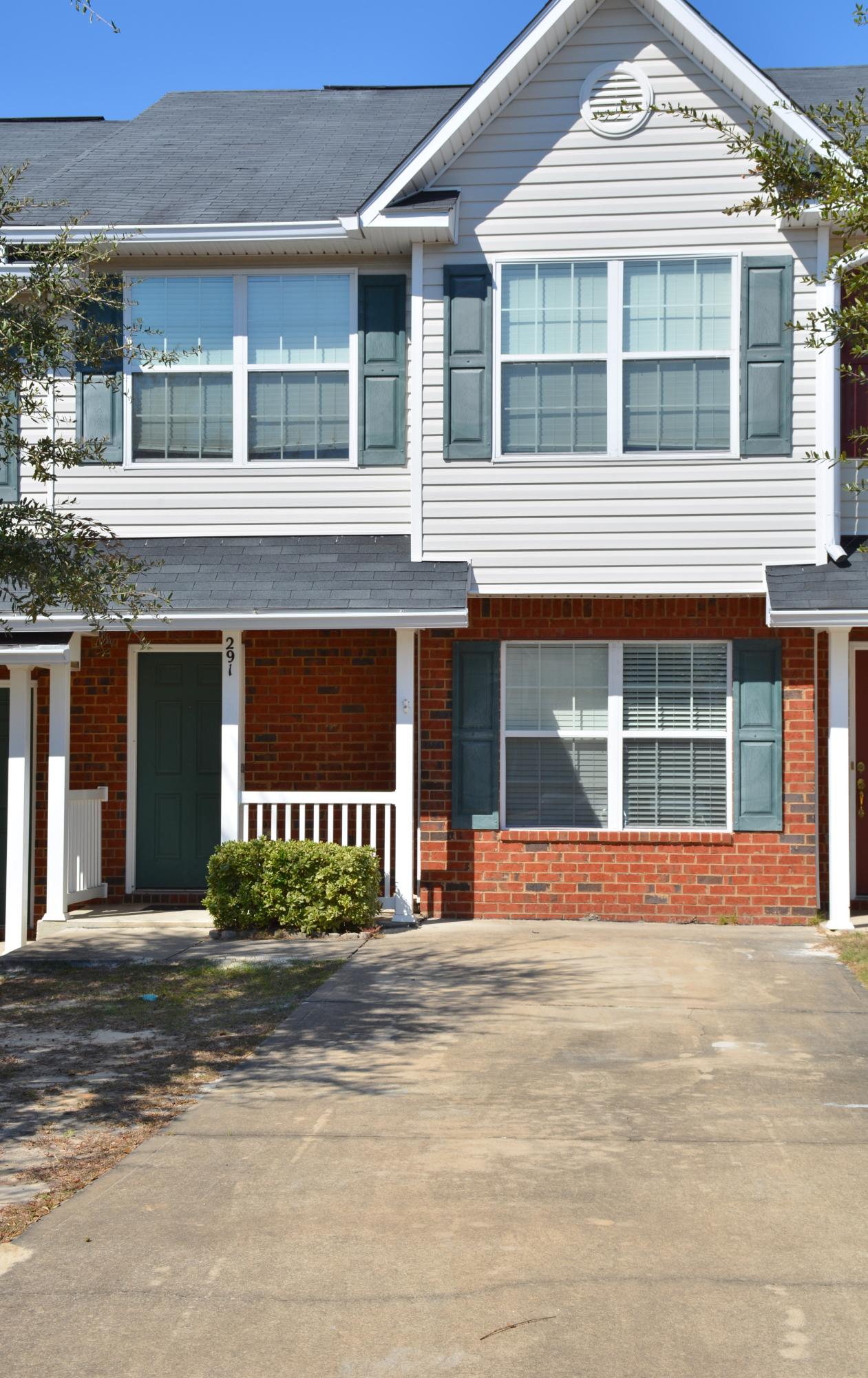 ROLLING PINES - Residential