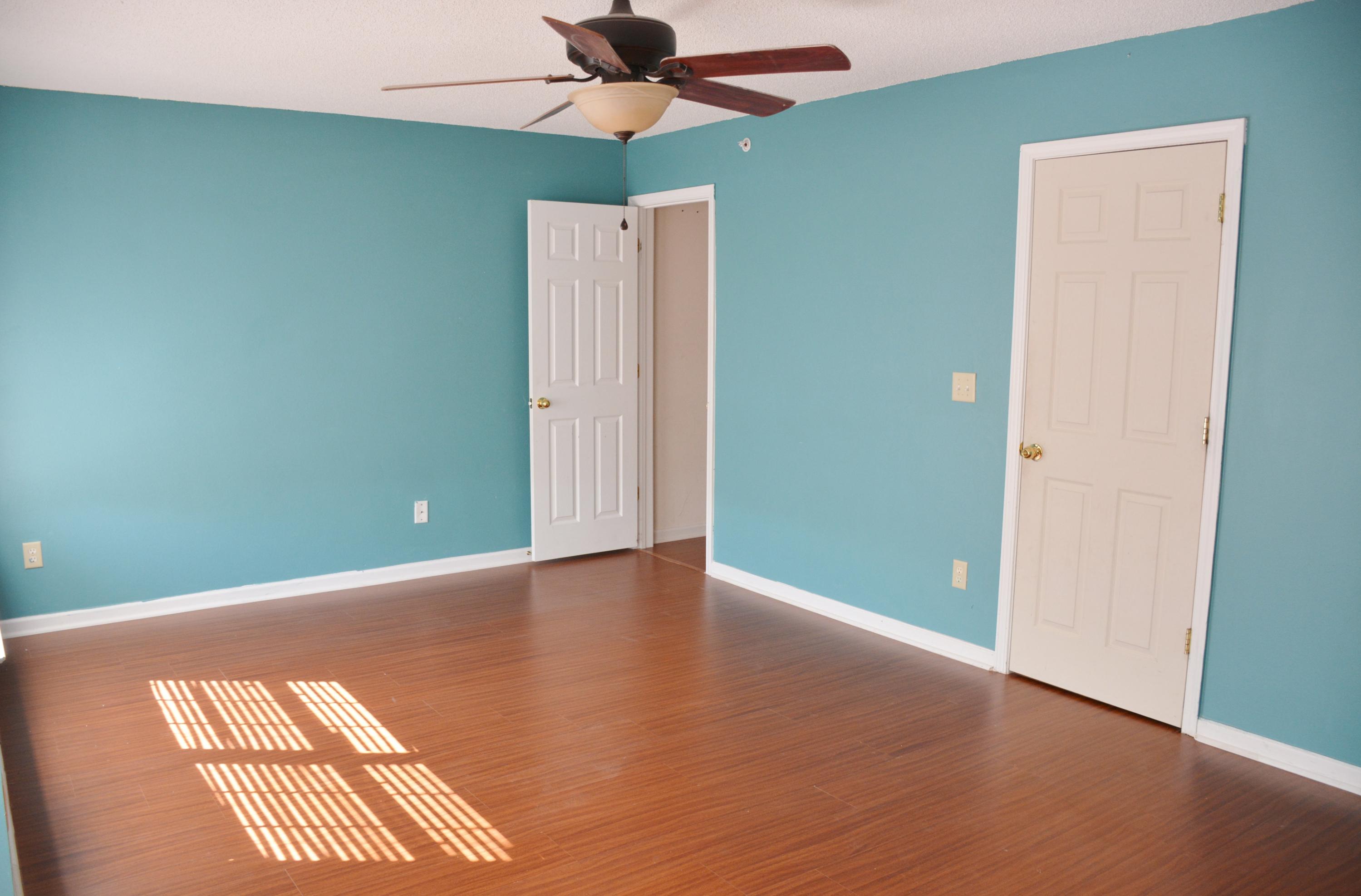 ROLLING PINES - Residential