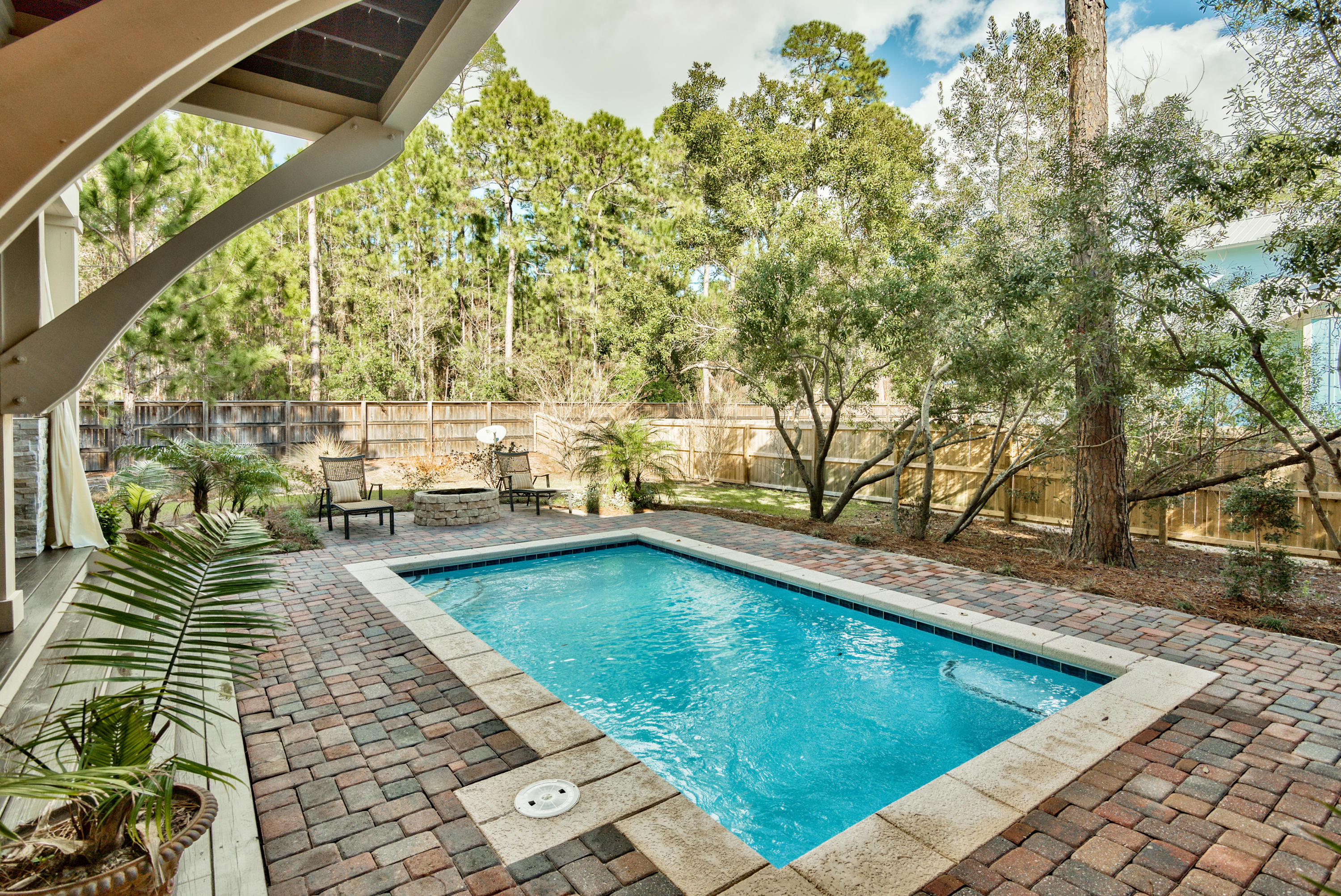 TRADEWINDS - Residential