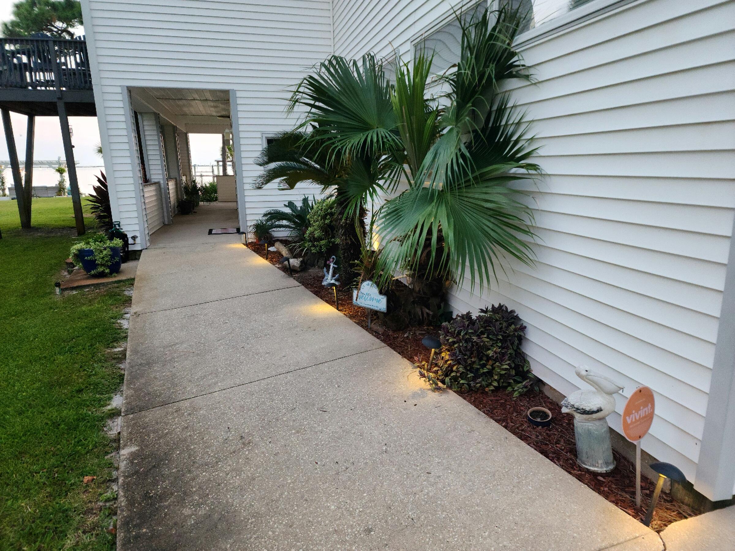 FOREST SHORES - Residential