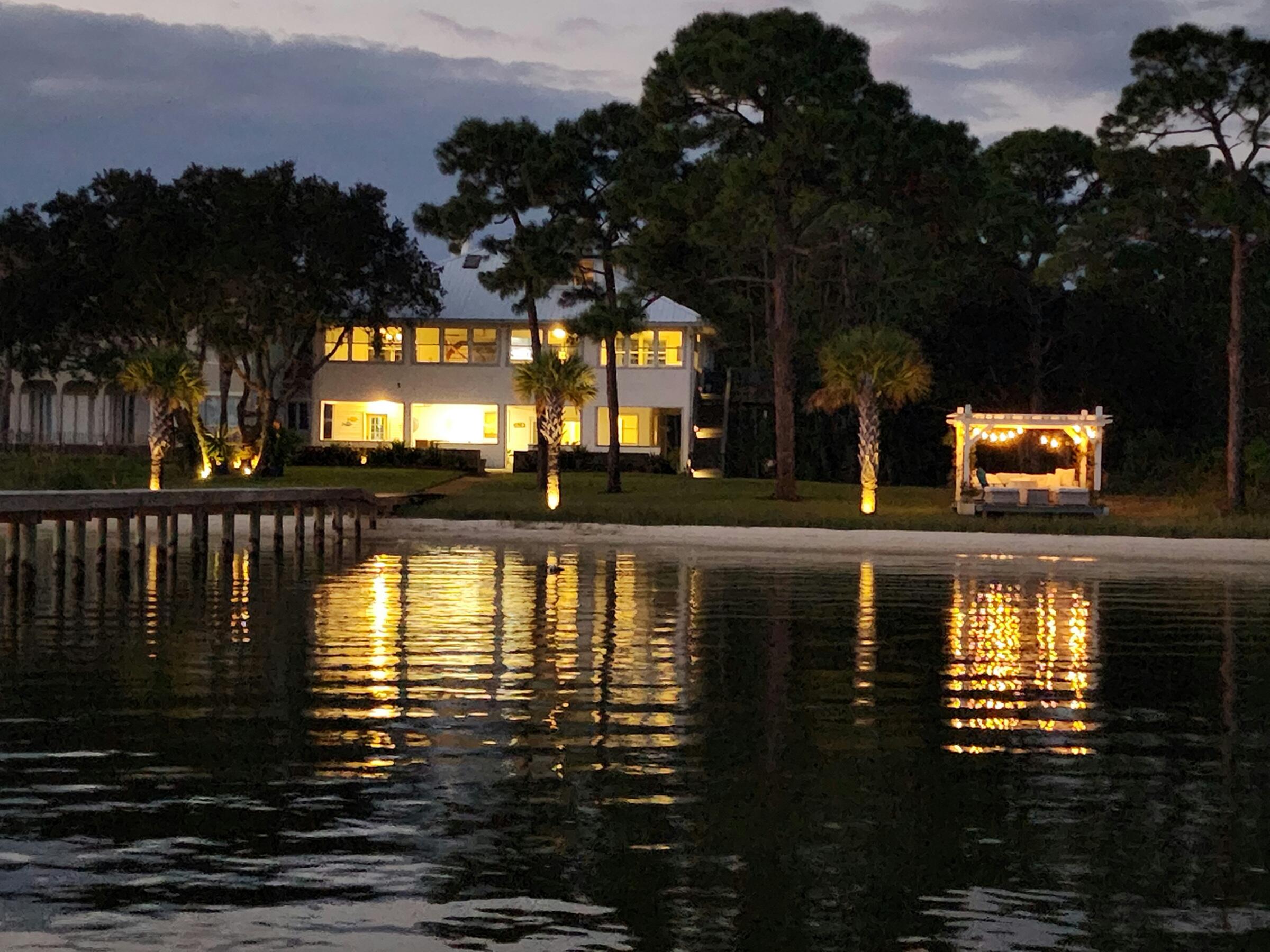 FOREST SHORES - Residential