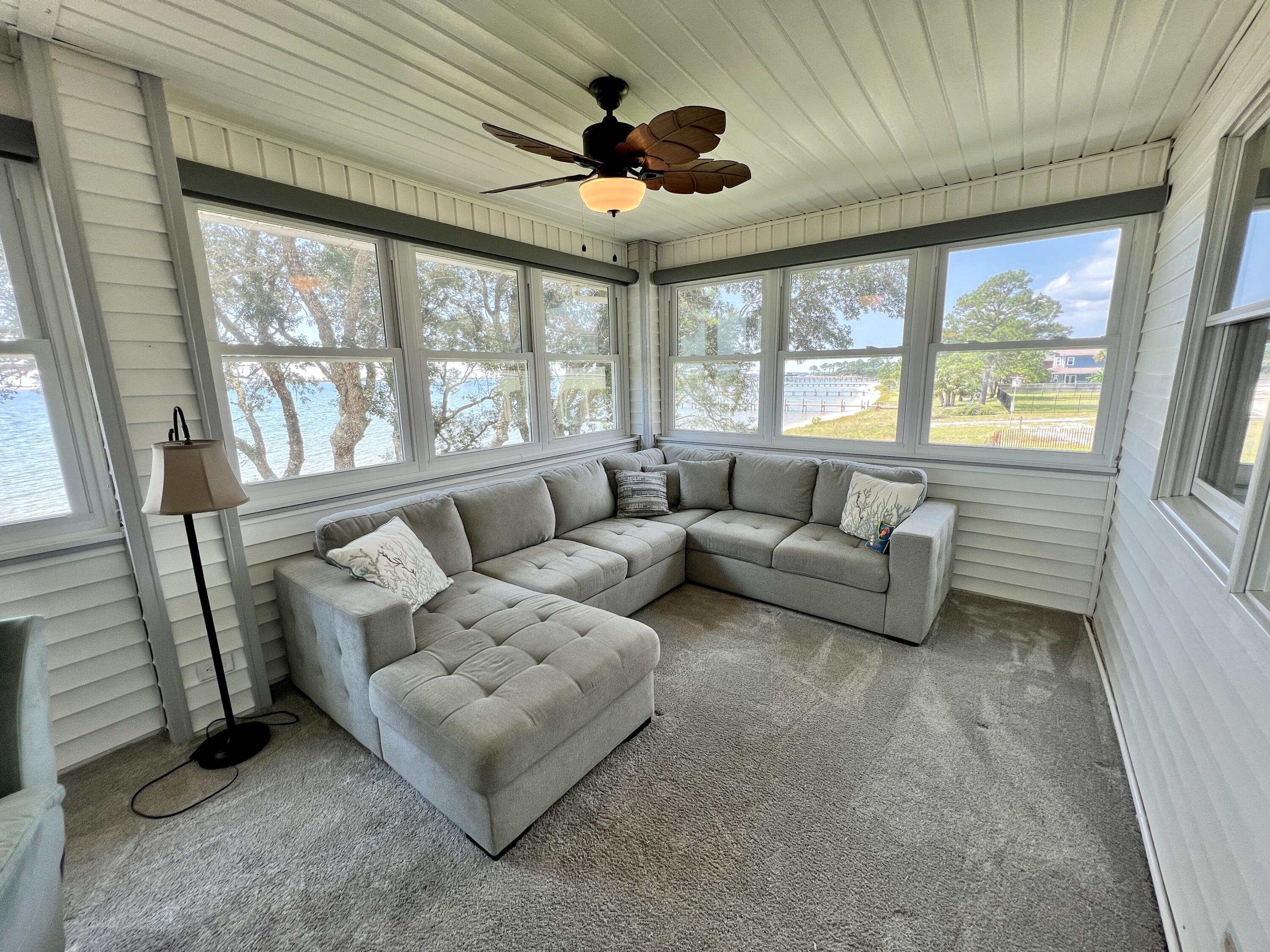 FOREST SHORES - Residential