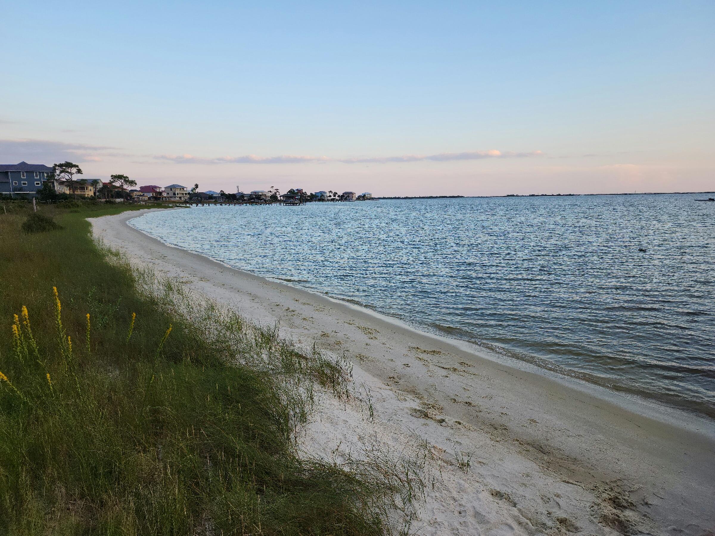 FOREST SHORES - Residential