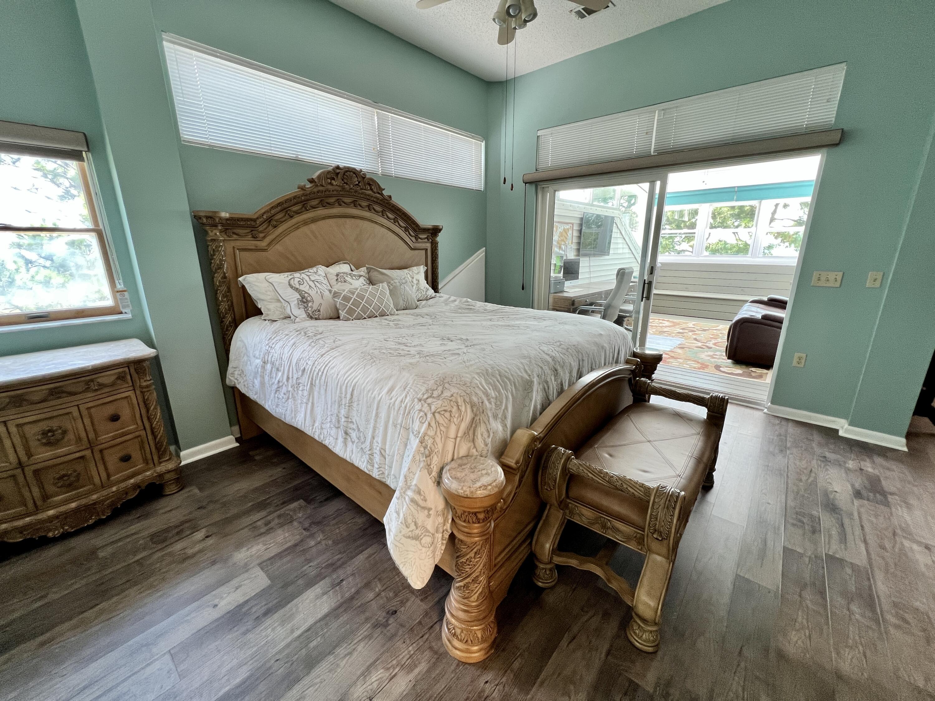 FOREST SHORES - Residential