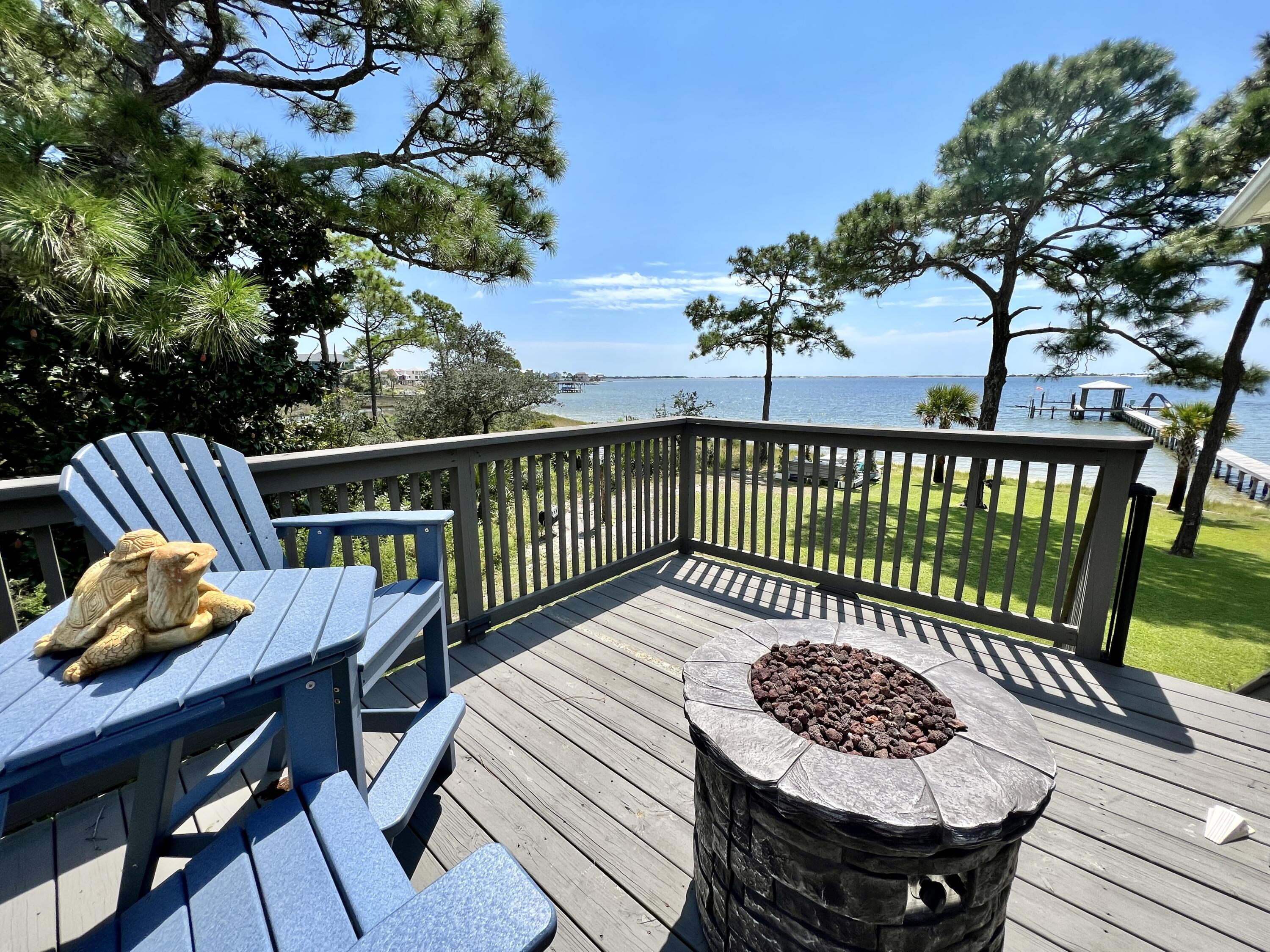 FOREST SHORES - Residential