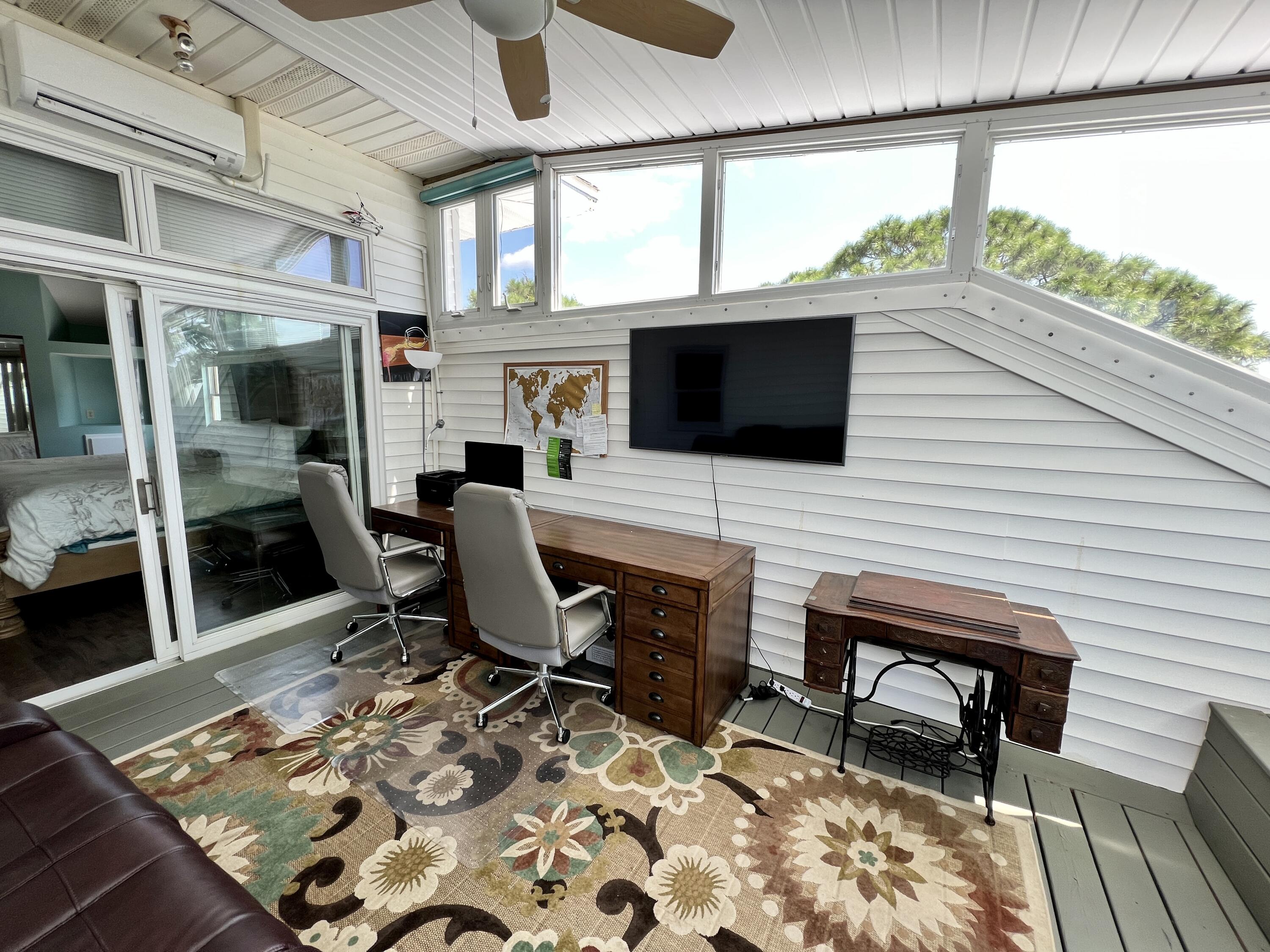 FOREST SHORES - Residential